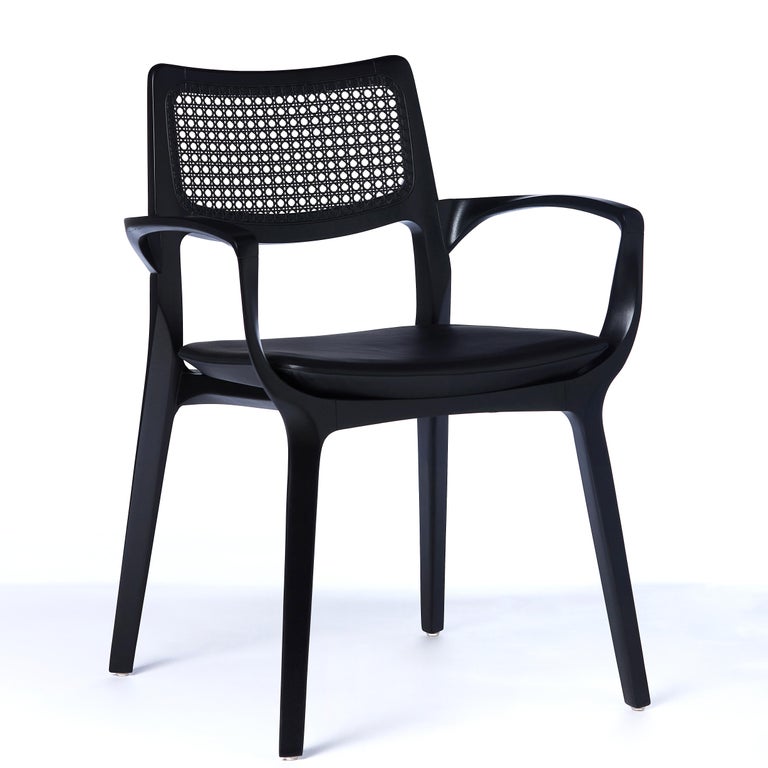 https://a.1stdibscdn.com/post-modern-style-aurora-chair-in-walnut-finish-with-wooden-back-and-textile-for-sale-picture-15/f_35593/f_299055721659980248755/2022_05_27_Emporio_Cadeiras_19814_master.jpg?width=768