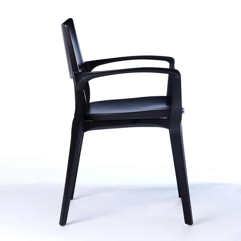 https://a.1stdibscdn.com/post-modern-style-aurora-chair-in-sculpted-black-ebonized-solid-wood-for-sale-picture-3/f_35593/f_299067221659985238622/2022_05_27_Emporio_Cadeiras_19843_master.jpg?width=768