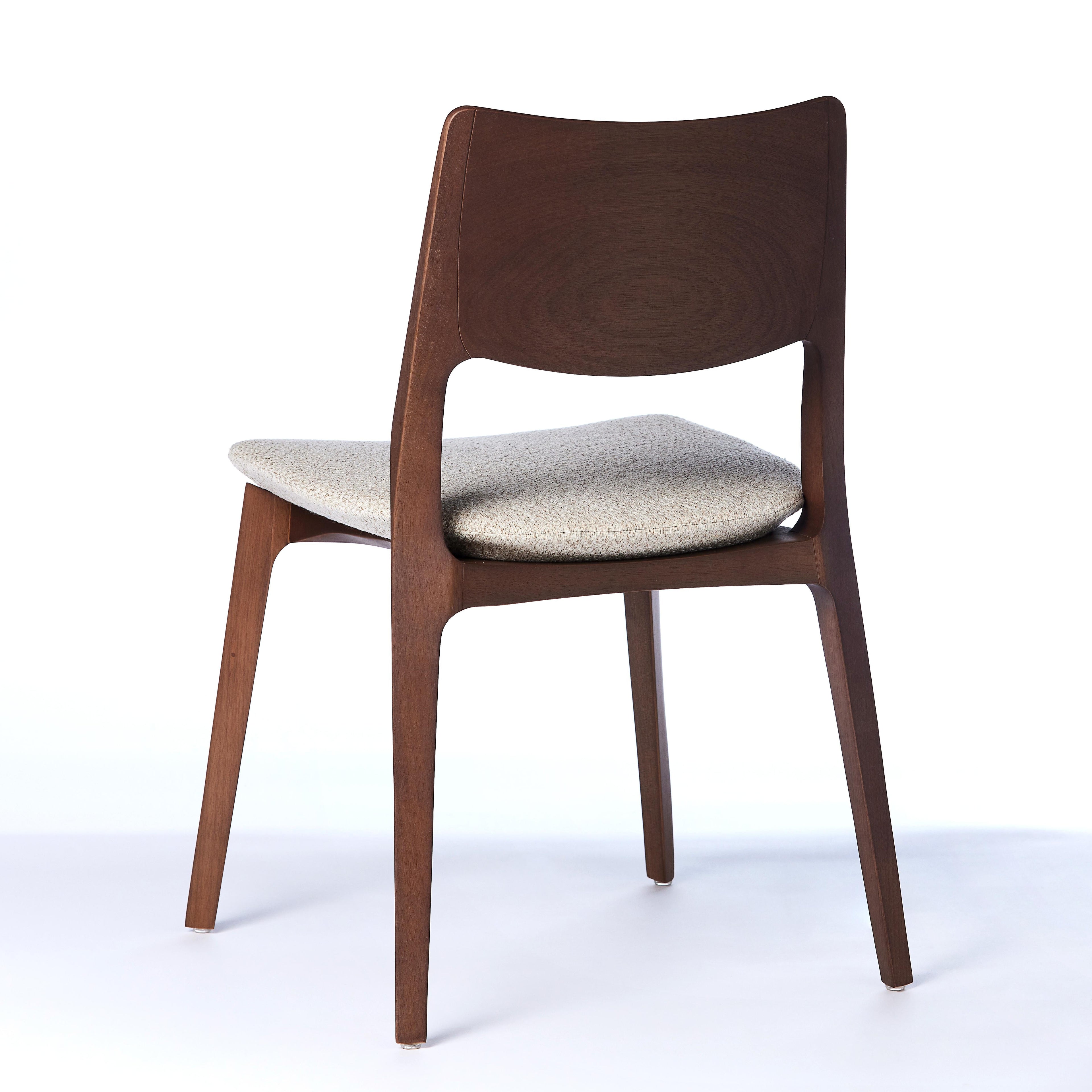 https://a.1stdibscdn.com/modern-style-aurora-chair-sculpted-in-walnut-finish-no-arms-upholstered-seat-for-sale-picture-4/f_35593/f_299068321659985603949/2022_05_27_Emporio_Cadeiras_19851_master.jpg
