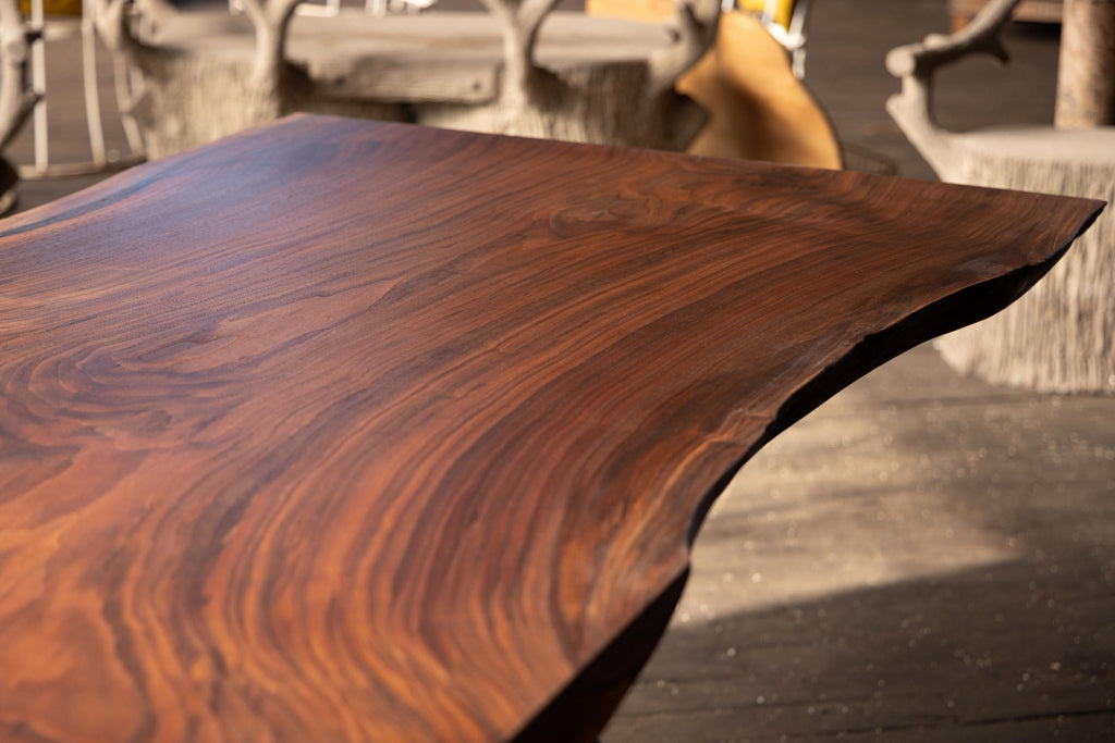 https://a.1stdibscdn.com/live-edge-walnut-table-hand-cast-black-steel-pedestal-base-for-sale-picture-3/f_43982/f_271682621643666361300/2022_05_R5_0223_3000px_master.jpg