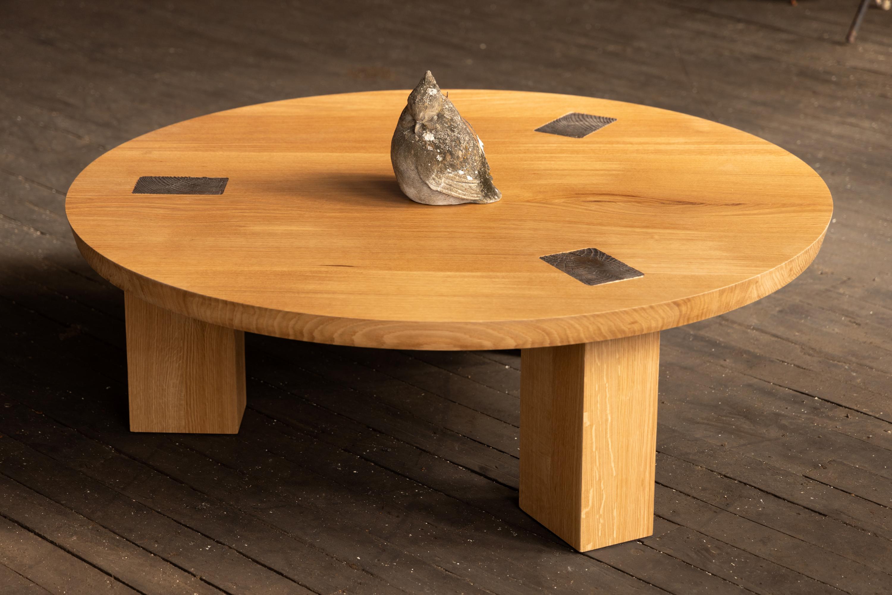 https://a.1stdibscdn.com/round-wood-and-bronze-table-in-white-oak-winston-coffee-table-by-alabama-sawye-for-sale-picture-10/f_43982/f_271864821643753363889/2022_05_R6_0405_3000px_master.jpg