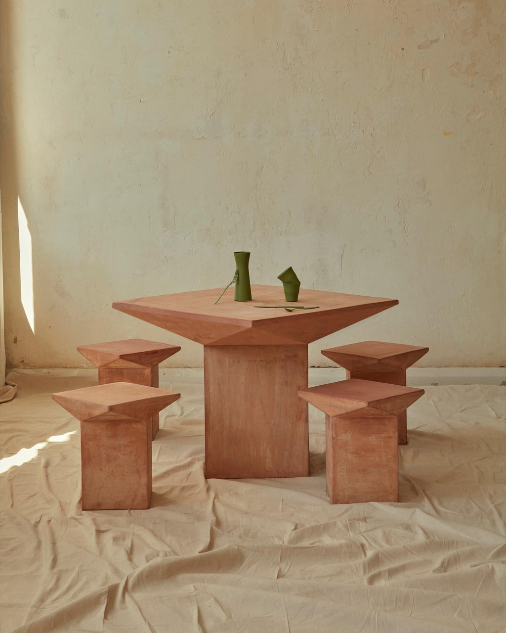 https://a.1stdibscdn.com/new-volumes-terracotta-pitcher-stool-by-adam-goodrum-for-sale-picture-3/f_78752/f_323634621674445966860/2022_NewVolumes_061_2_master.jpg