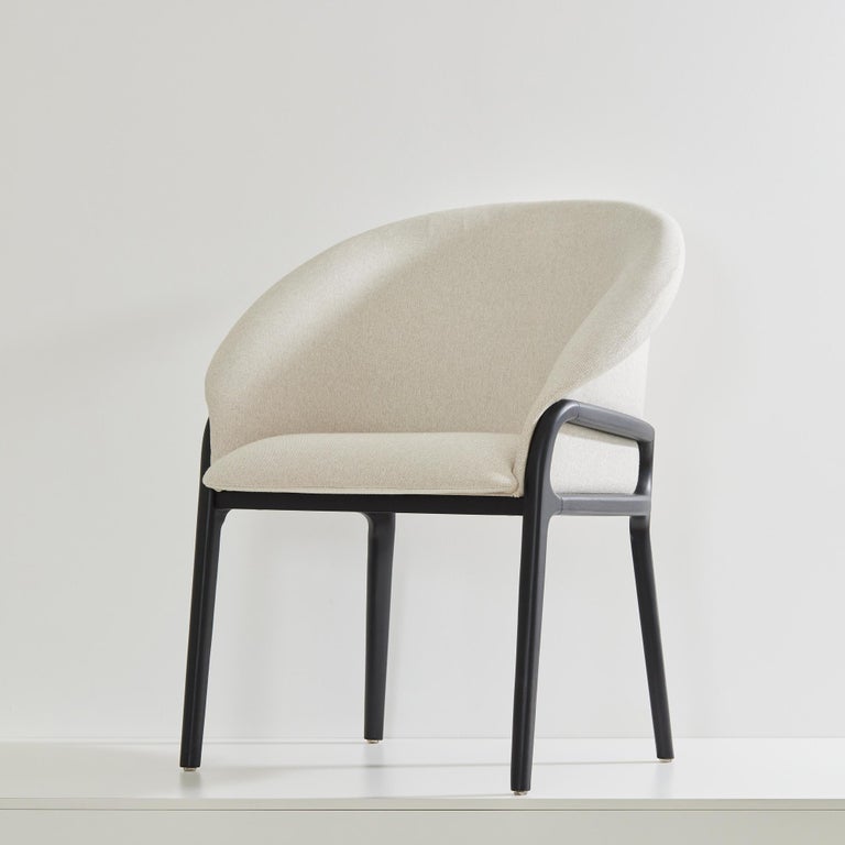 https://a.1stdibscdn.com/minimalist-organic-chair-in-black-solid-wood-cian-textiles-seating-for-sale-picture-6/f_35593/f_389381021710966373130/2023_07_05_Simonini8729_master.jpg?width=768