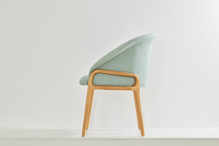 https://a.1stdibscdn.com/minimalist-organic-chair-in-black-solid-wood-cian-textiles-seating-for-sale-picture-3/f_35593/f_389381021710966371249/2023_07_05_Simonini8744_master.jpg?width=768