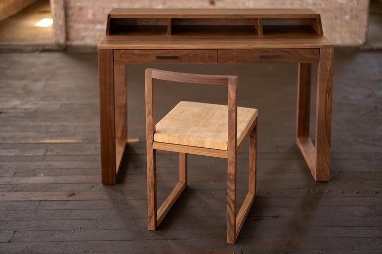 https://a.1stdibscdn.com/walnut-wood-and-cork-chair-dining-or-writing-desk-chair-porto-chair-for-sale-picture-8/f_43982/f_343254721684341706148/2023_26_R5_0260_3000px_master.jpg?width=768