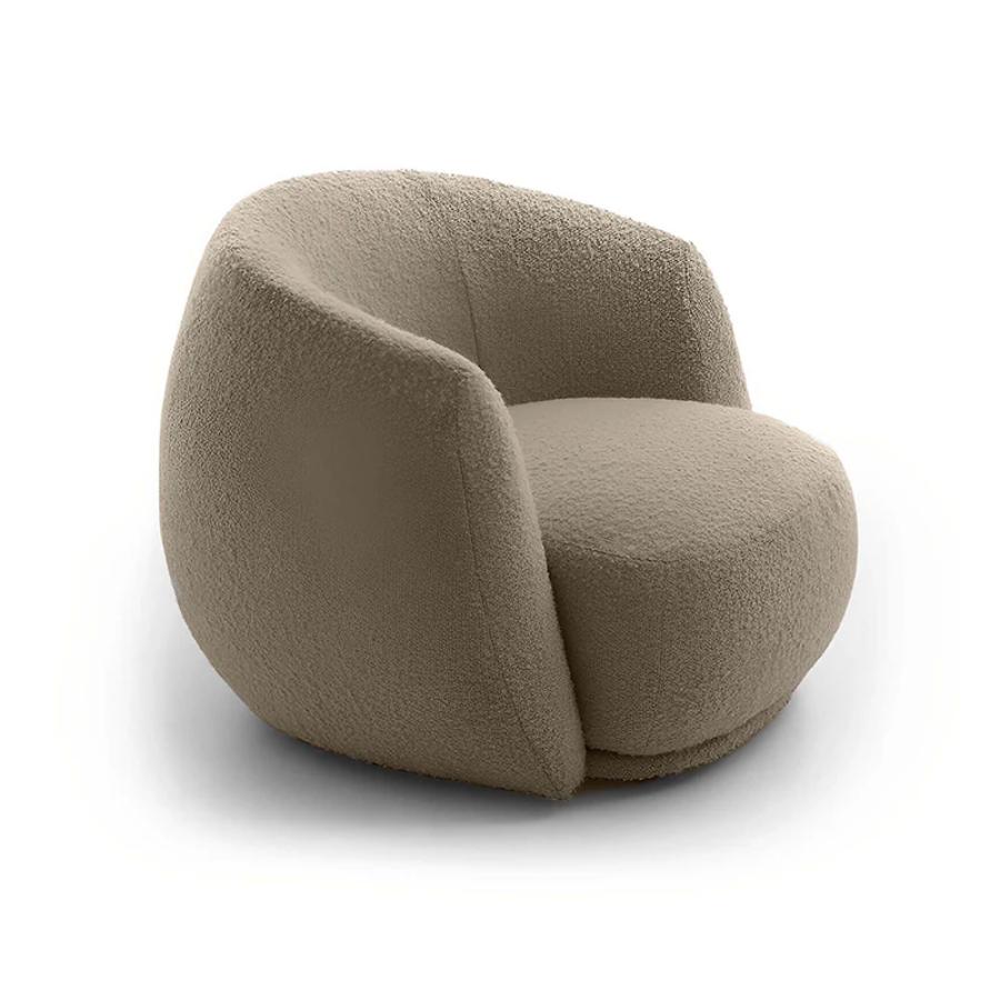https://a.1stdibscdn.com/moroso-pacific-armchair-by-patricia-urquiola-for-sale-picture-6/f_16392/f_466955321758121697804/2023_DitreItalia_Armchairs_Pacific_11_master.jpg