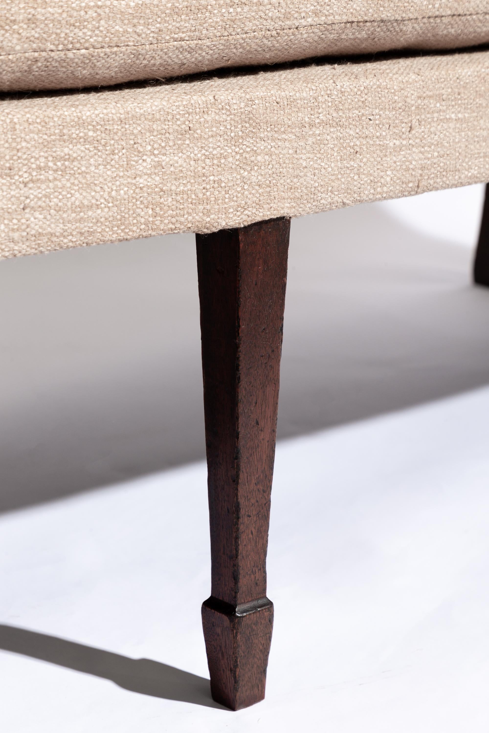 https://a.1stdibscdn.com/bespoke-george-iii-flat-back-sofa-for-sale-picture-4/f_76442/f_320101521713804812212/20240220_OskaigStock_132_master.jpg