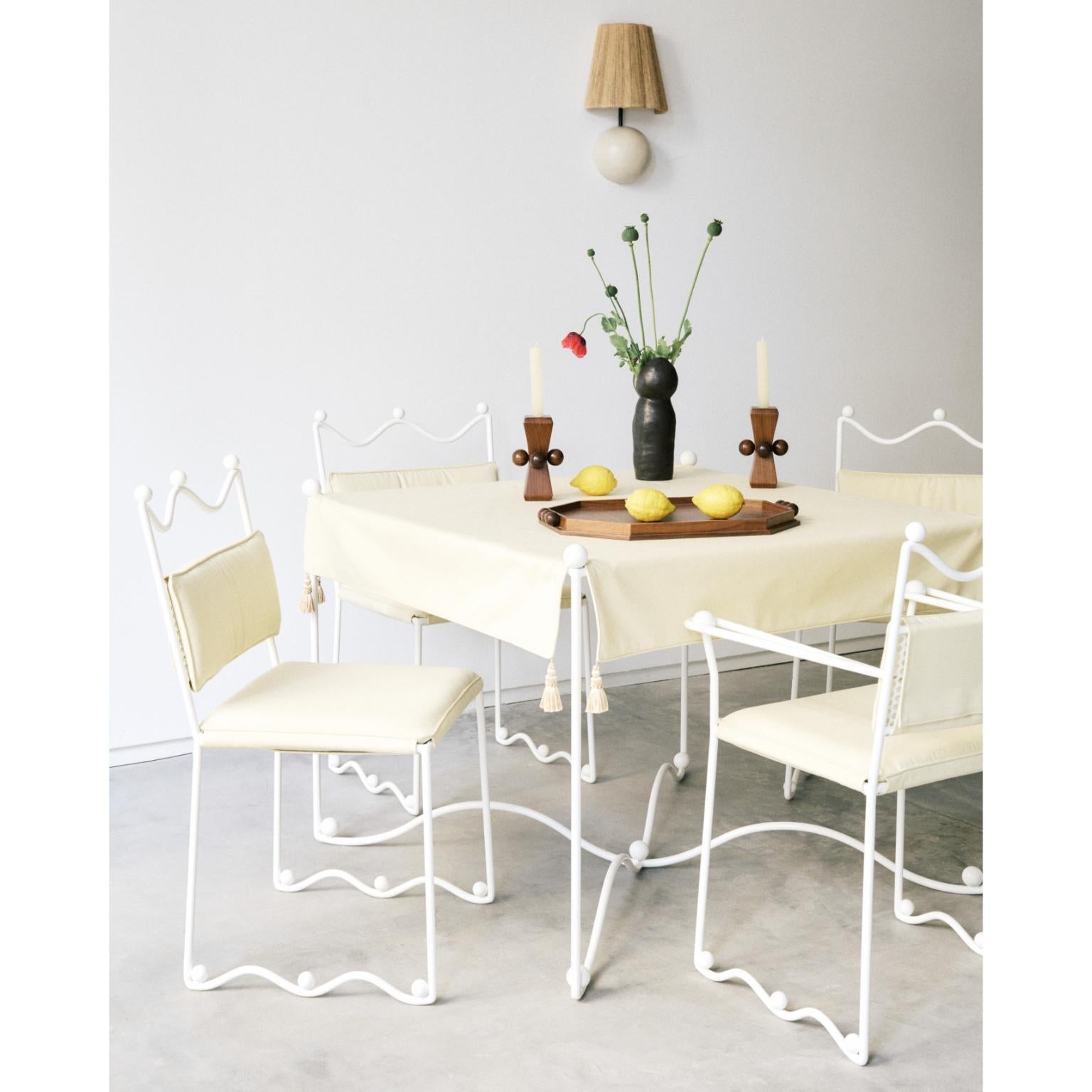 https://a.1stdibscdn.com/reine-chair-by-ebur-for-sale-picture-4/f_12192/f_412394421724851457689/20240605_EBUR_ACTEII_MATTEOVERZINI_0206_1__master.jpg