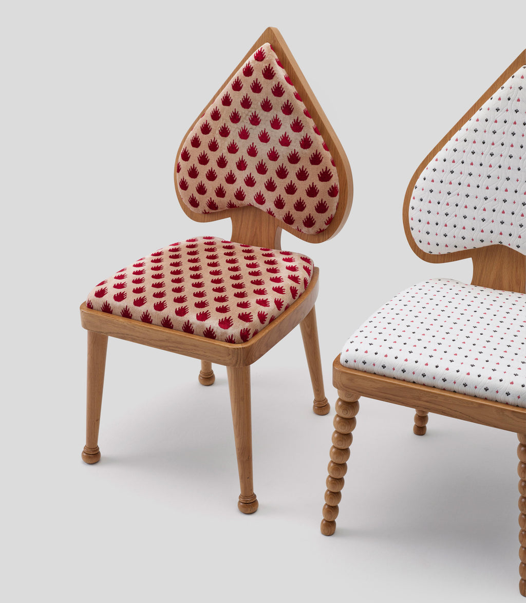https://a.1stdibscdn.com/ace-chair-red-by-merve-kahraman-oak-red-velvet-crown-fabric-for-sale-picture-11/f_55372/f_473828721762295553931/20240627_MK34597__master.jpg