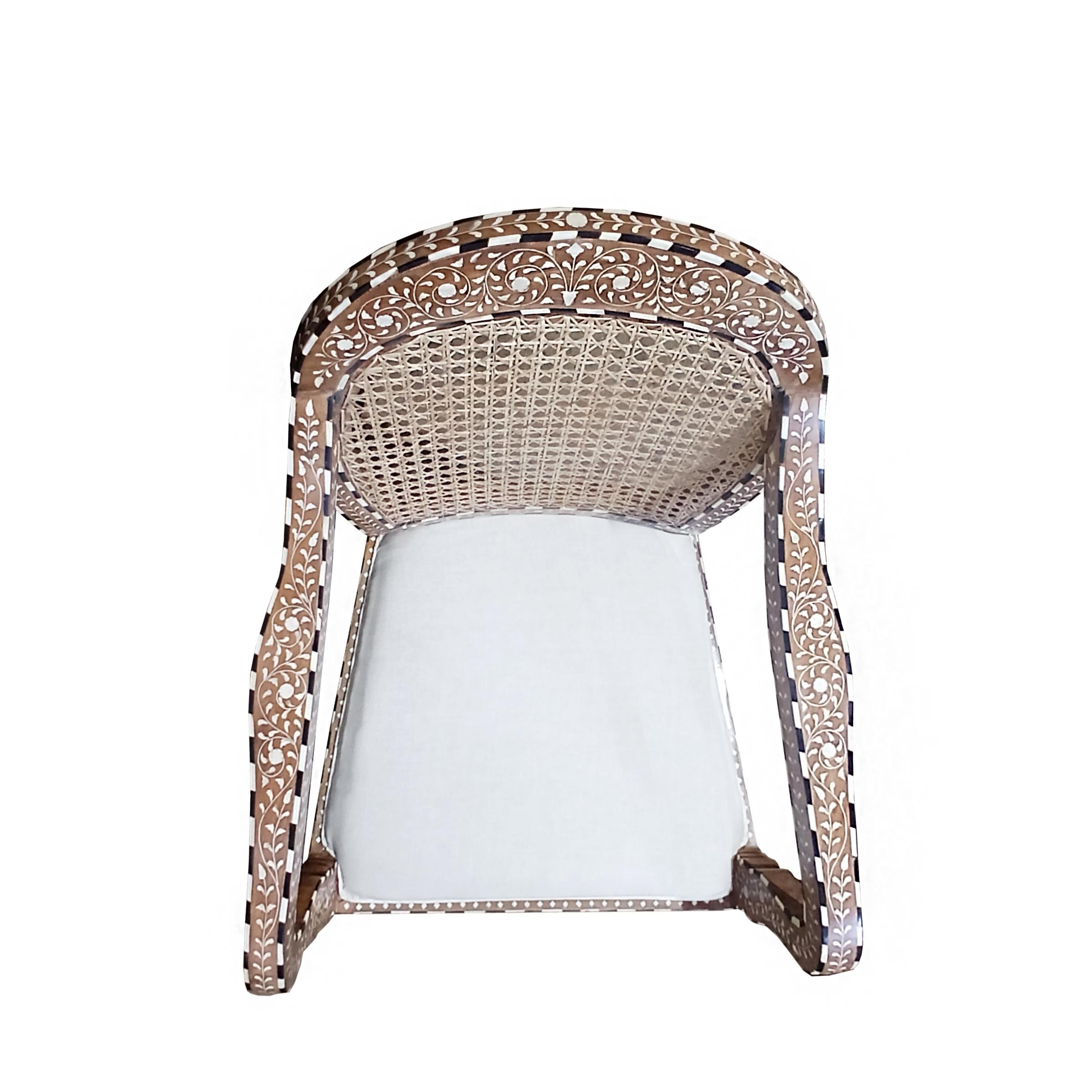 https://a.1stdibscdn.com/bone-inlaid-armchair-from-india-square-back-for-sale-picture-10/f_8250/f_447315621745434695131/20250423_113551_master.jpg