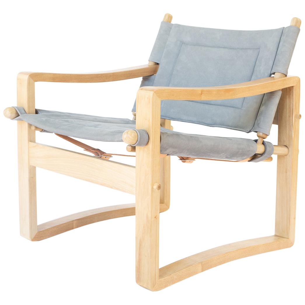 https://a.1stdibscdn.com/walnut-campaign-safari-chair-with-white-leather-upholstery-for-sale-picture-7/f_54442/f_483290921768431104538/20704122_master.jpg