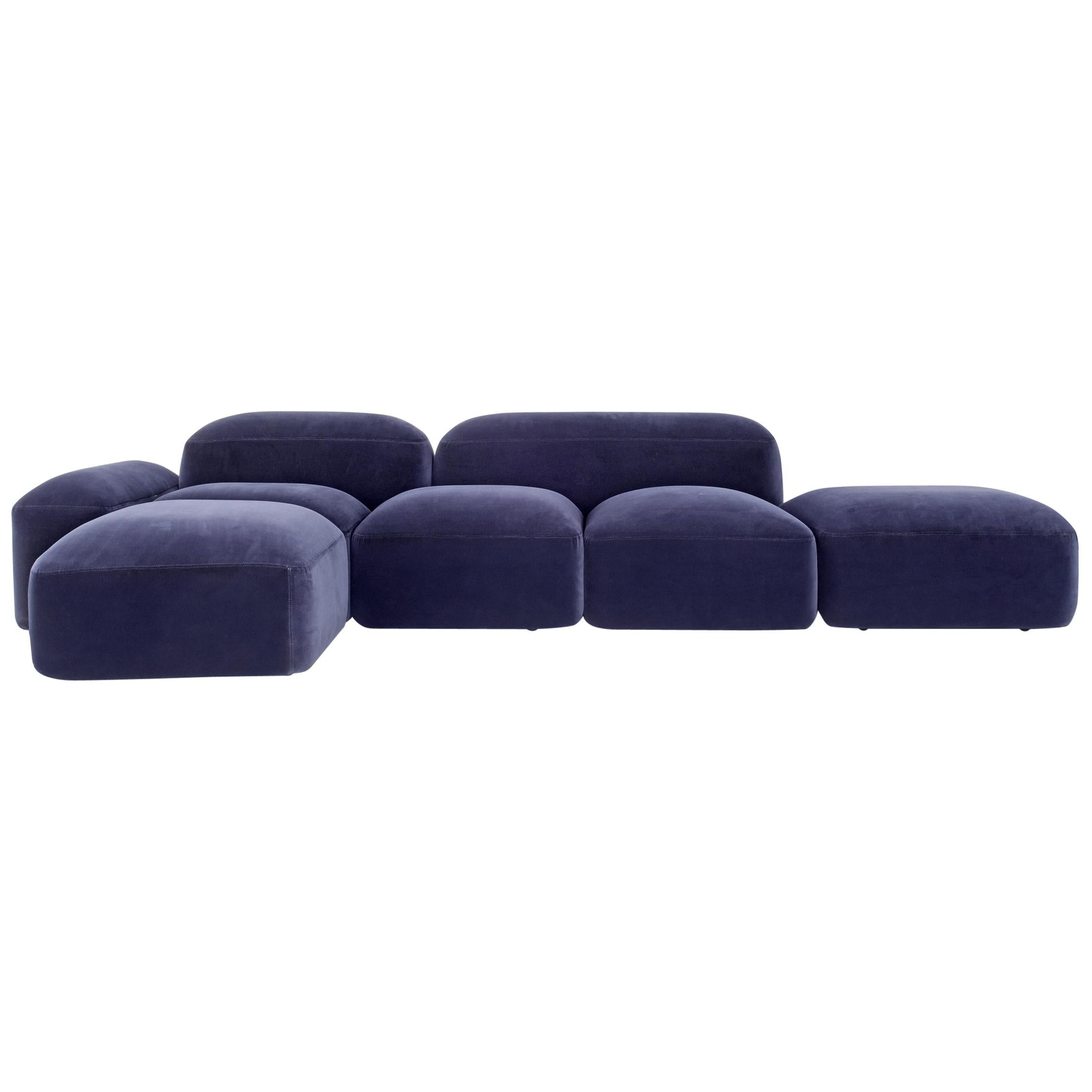 https://a.1stdibscdn.com/modular-and-customizable-sofa-lapis-e019-blue-velvet-nobilis-col13-for-sale-picture-4/f_31233/f_443057221743419978108/20815032_master.jpg