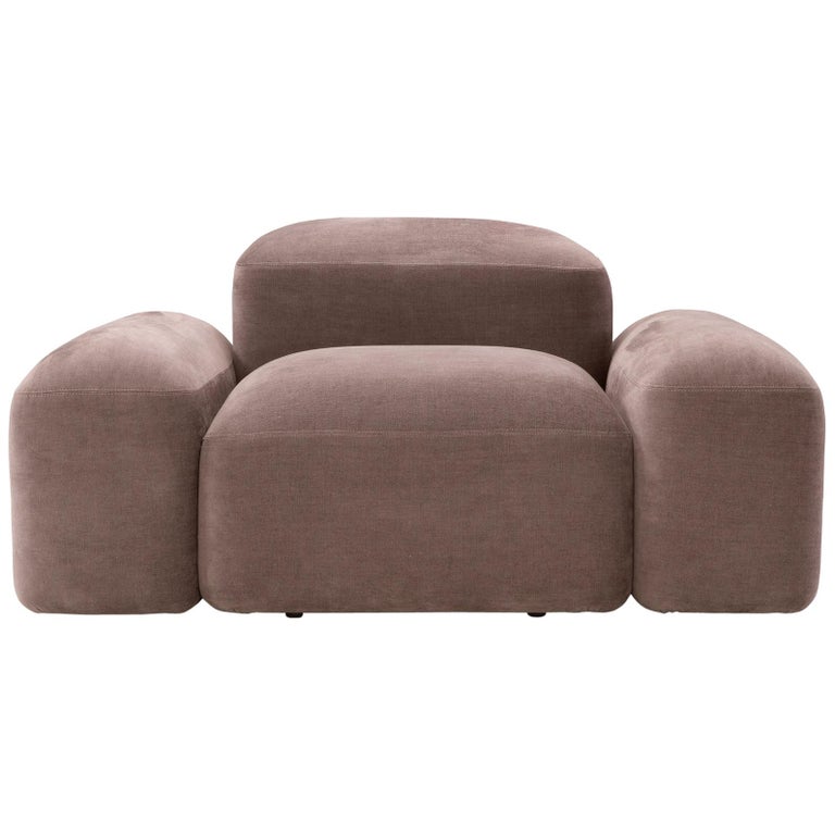 https://a.1stdibscdn.com/modular-and-customizable-armchair-lapis-e010-many-fabrics-available-for-sale/1121189/f_208150821601702240264/20815082_master.jpg?width=768