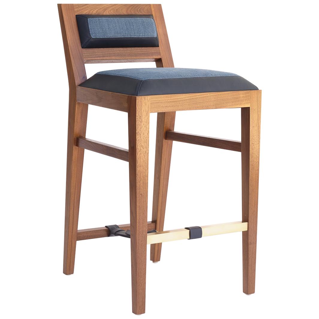 https://a.1stdibscdn.com/counter-stool-in-solid-walnut-with-leather-and-fabric-upholstered-seat-for-sale/1121189/f_209817021602907467511/20981702_master.jpg