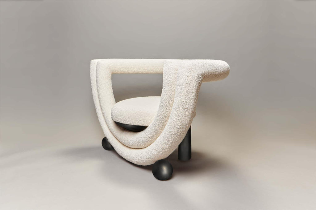 https://a.1stdibscdn.com/kissing-armchair-by-lara-bohinc-in-bronze-metal-and-cream-boucle-fabric-for-sale-picture-3/f_19173/f_254307821681991734714/210907_Bohinc_I23193__master.jpg