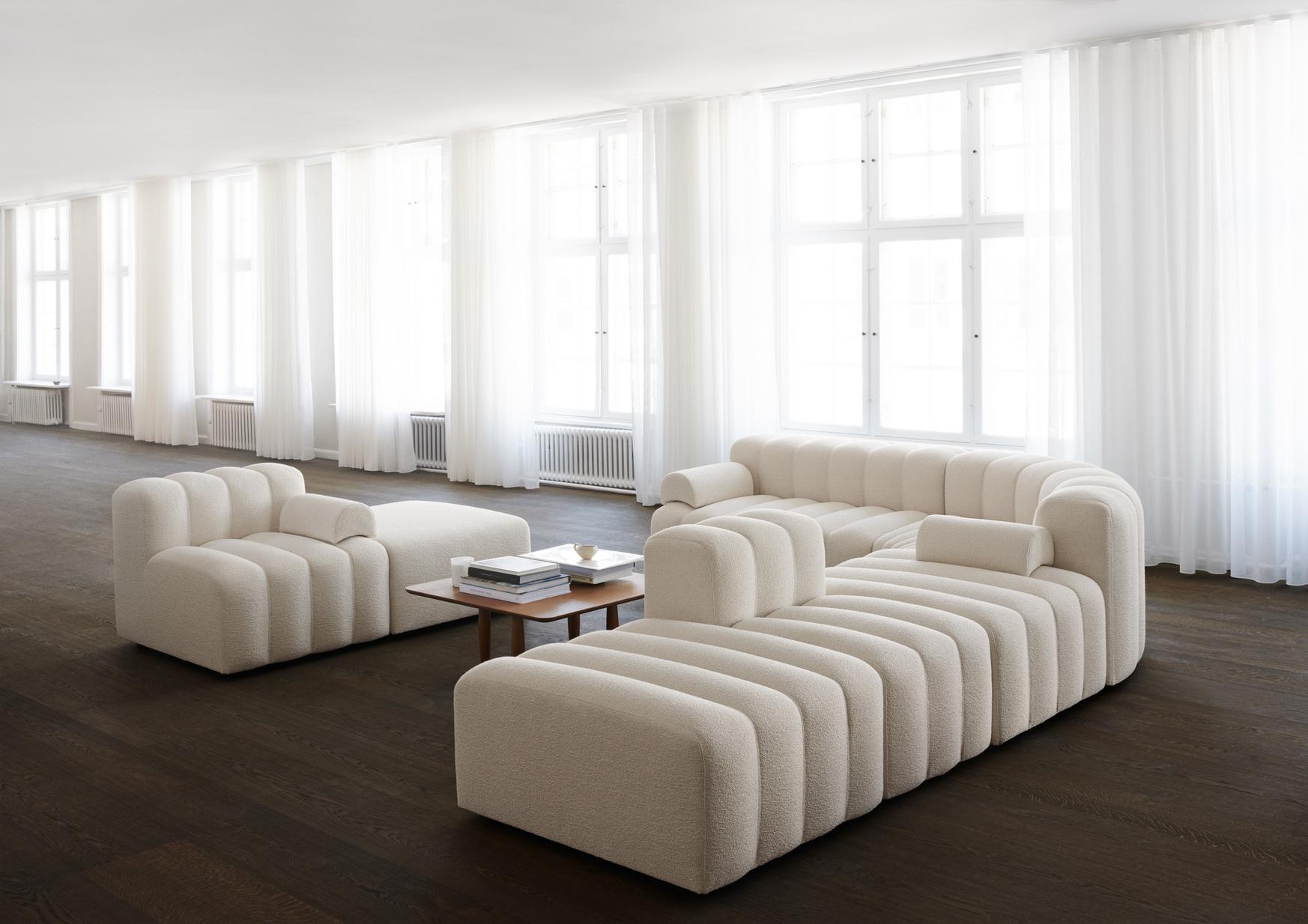 https://a.1stdibscdn.com/studio-sofa-by-norr11-modular-sofa-setup-3-green-for-sale-picture-4/f_31233/f_268965621642094368979/210907_norr11_Morten_Bentzon_22764_master.jpg