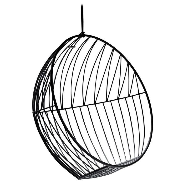 https://a.1stdibscdn.com/sun-bubble-hanging-swing-chair-modern-steel-in-outdoor-black-21st-century-for-sale/1121189/f_211741921610400038676/21174192_master.jpg?width=768