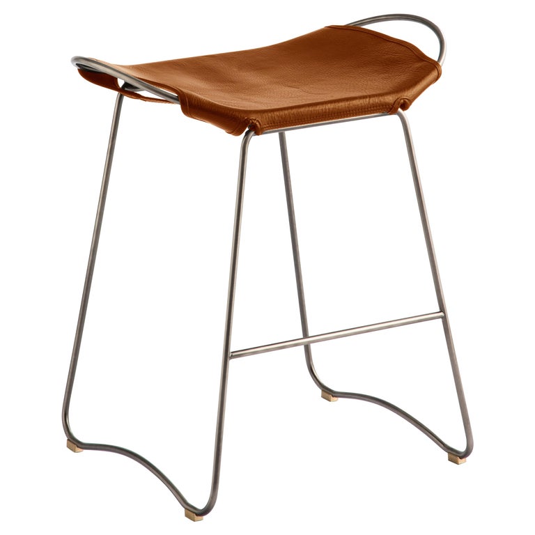 https://a.1stdibscdn.com/set-of-3-counter-stool-old-silver-steel-natural-tobacco-leather-modern-style-for-sale-picture-2/f_40561/f_257213621634293201568/21206892_master.jpg?width=768