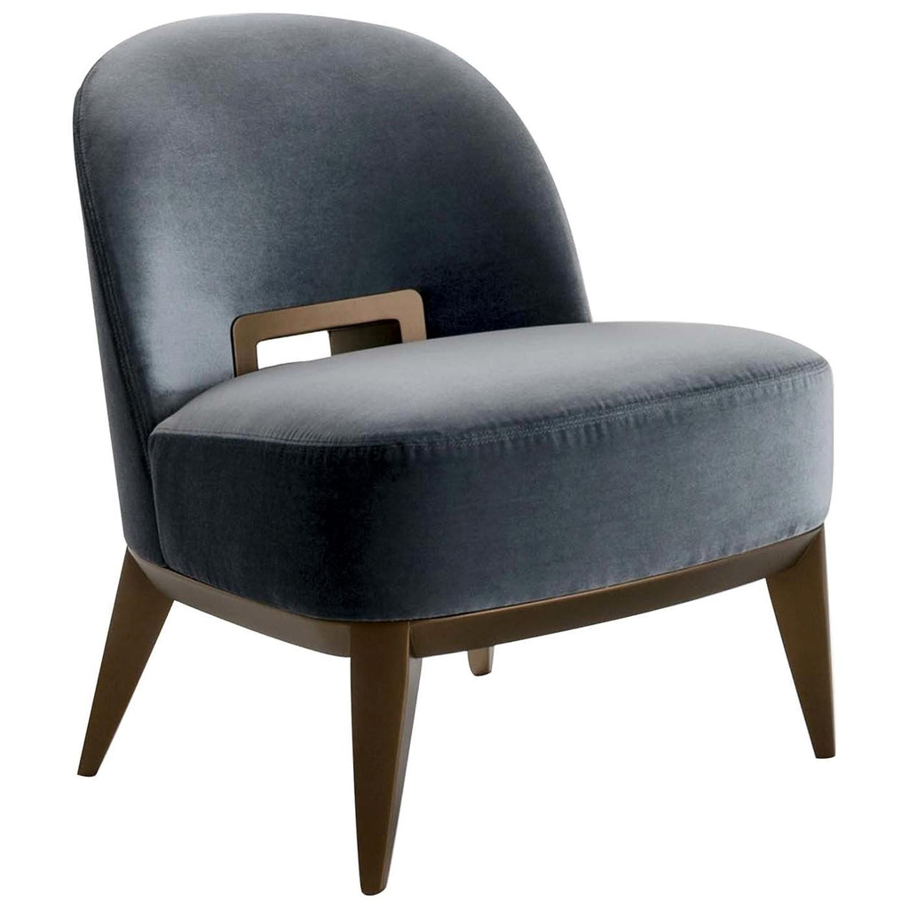 https://a.1stdibscdn.com/margaret-armchair-by-cesare-arosio-for-sale/1121189/f_216147421606958350407/21614742_master.jpg