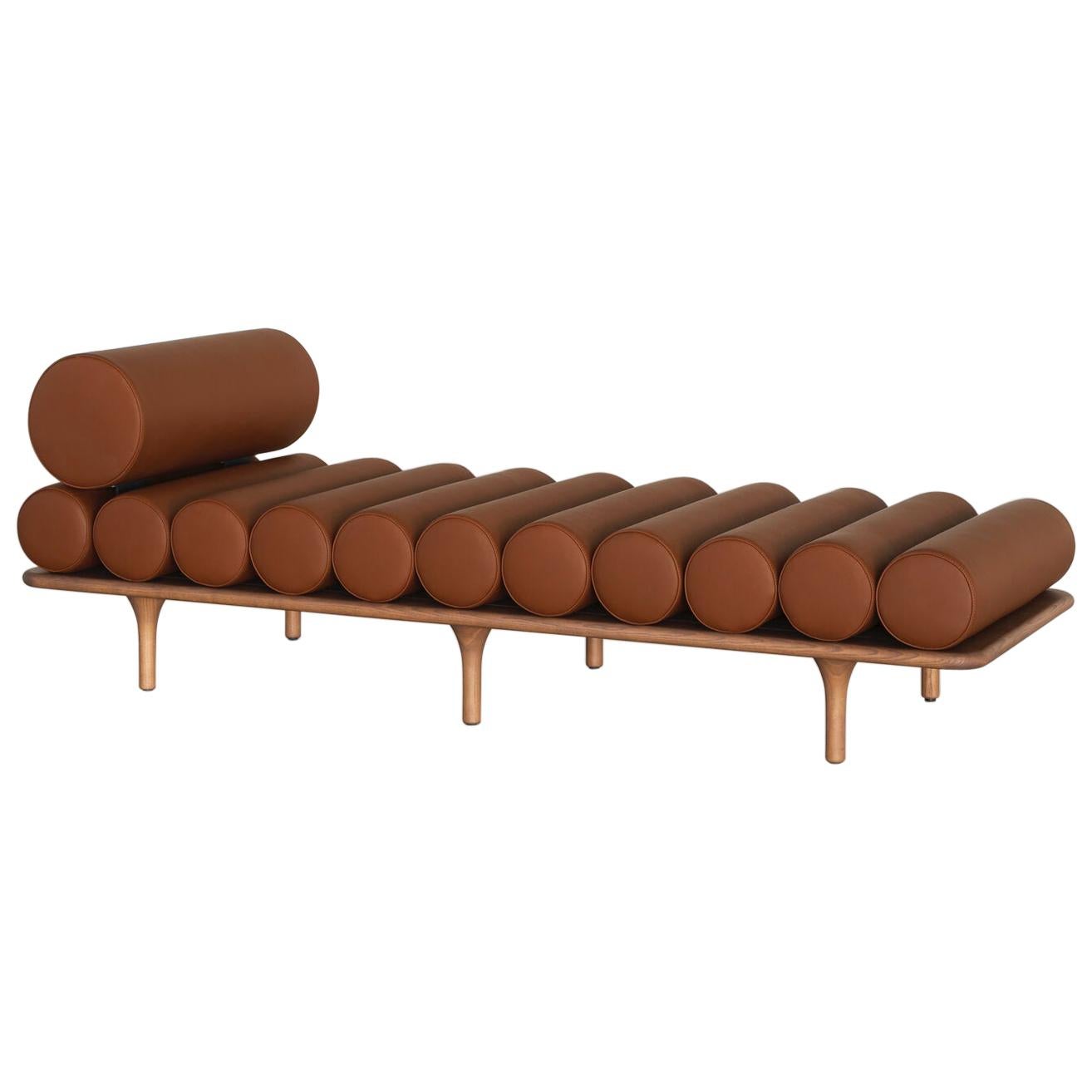 https://a.1stdibscdn.com/tacchini-five-to-nine-sofa-daybed-with-headrest-designed-by-studiopepe-for-sale/1121189/f_217132221607463900699/21713222_master.jpg