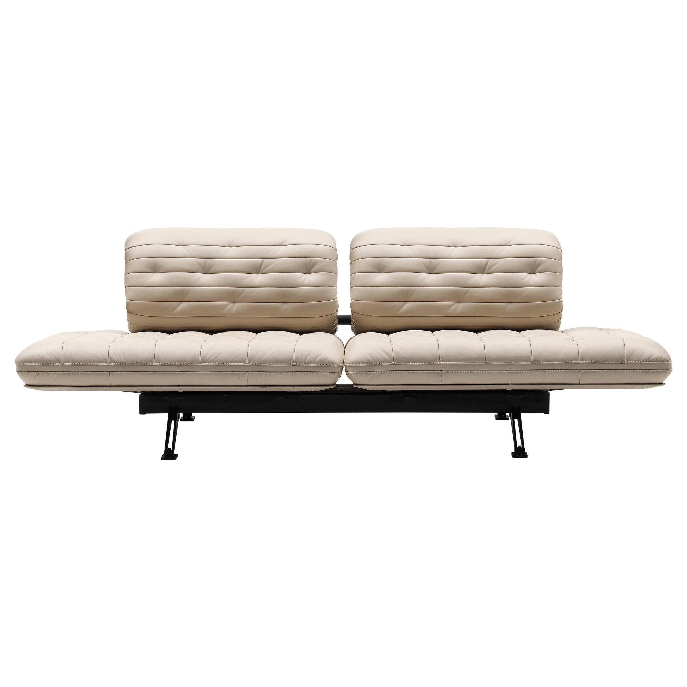 https://a.1stdibscdn.com/de-sede-ds-490-modular-sofa-in-off-white-upholstery-by-de-sede-design-team-for-sale/22569652/f_324065221674642283011/21835832_master_master.jpg