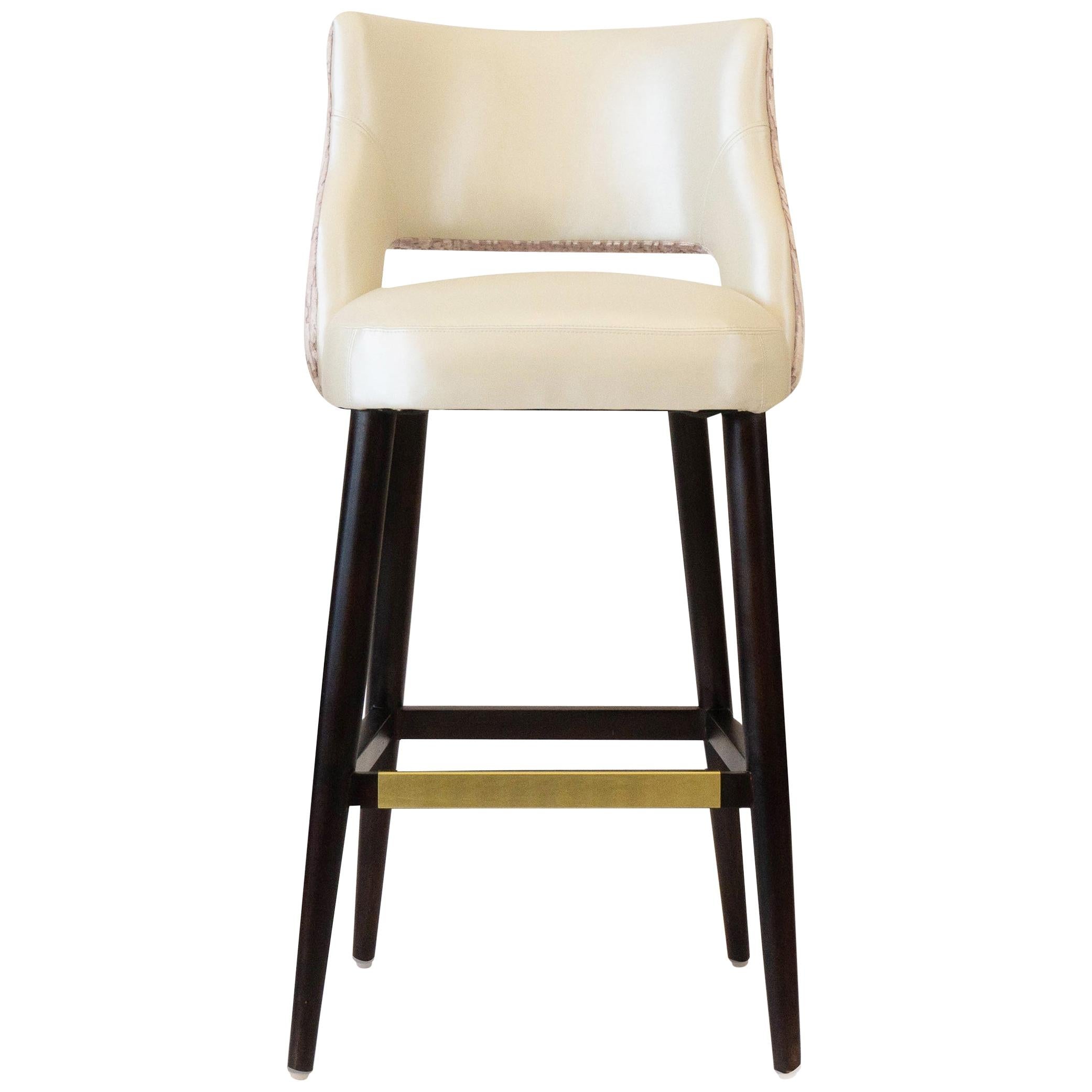 https://a.1stdibscdn.com/modern-armless-bar-or-counter-stool-with-relaxed-backrest-for-sale/1121189/f_218850421608699634904/21885042_master.jpg
