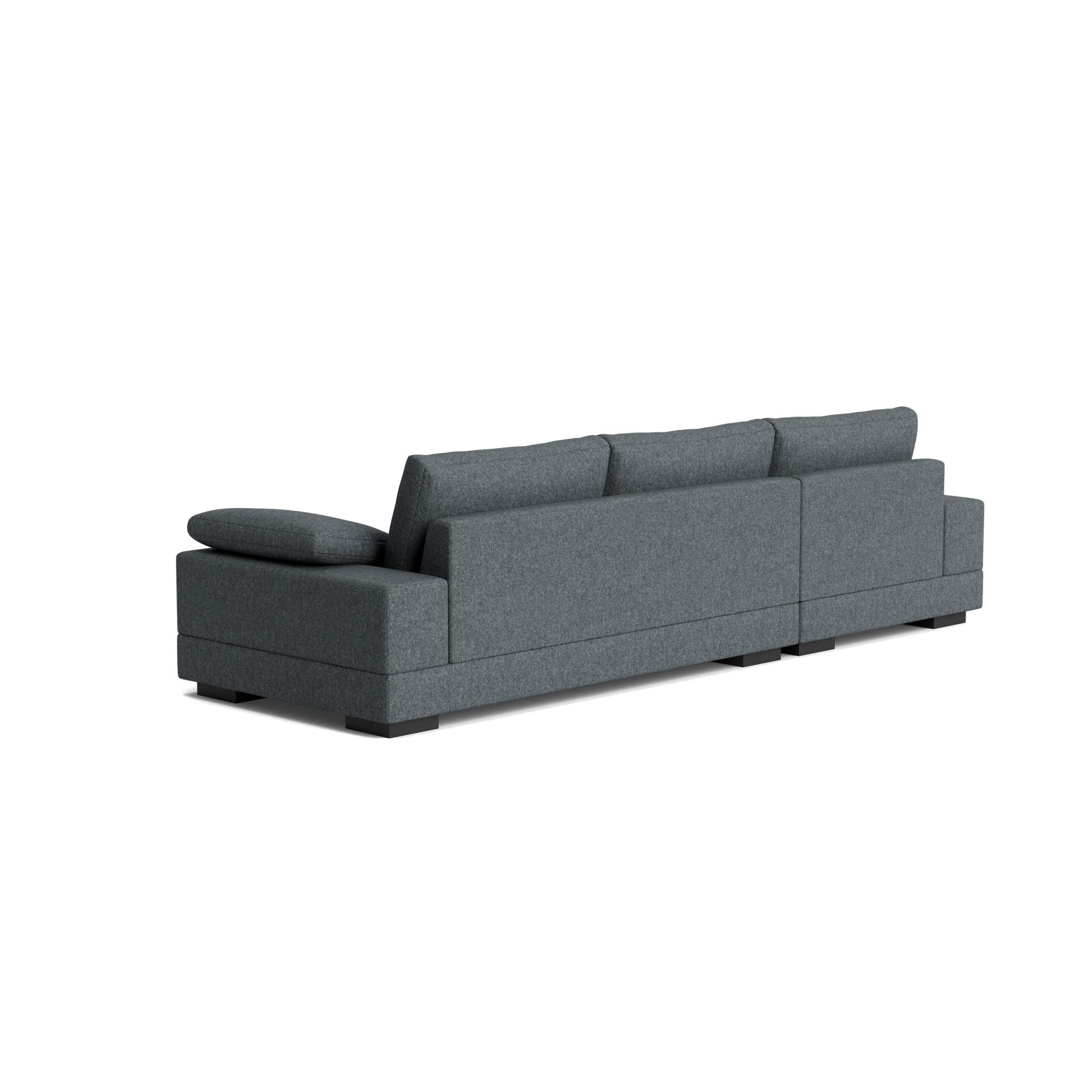 https://a.1stdibscdn.com/geometric-modern-sofa-in-maharam-beck-for-sale-picture-6/f_27523/f_479513521765463750419/21_Frame_21_BECK_003_ZEITGEIST_LEFT_master.jpg