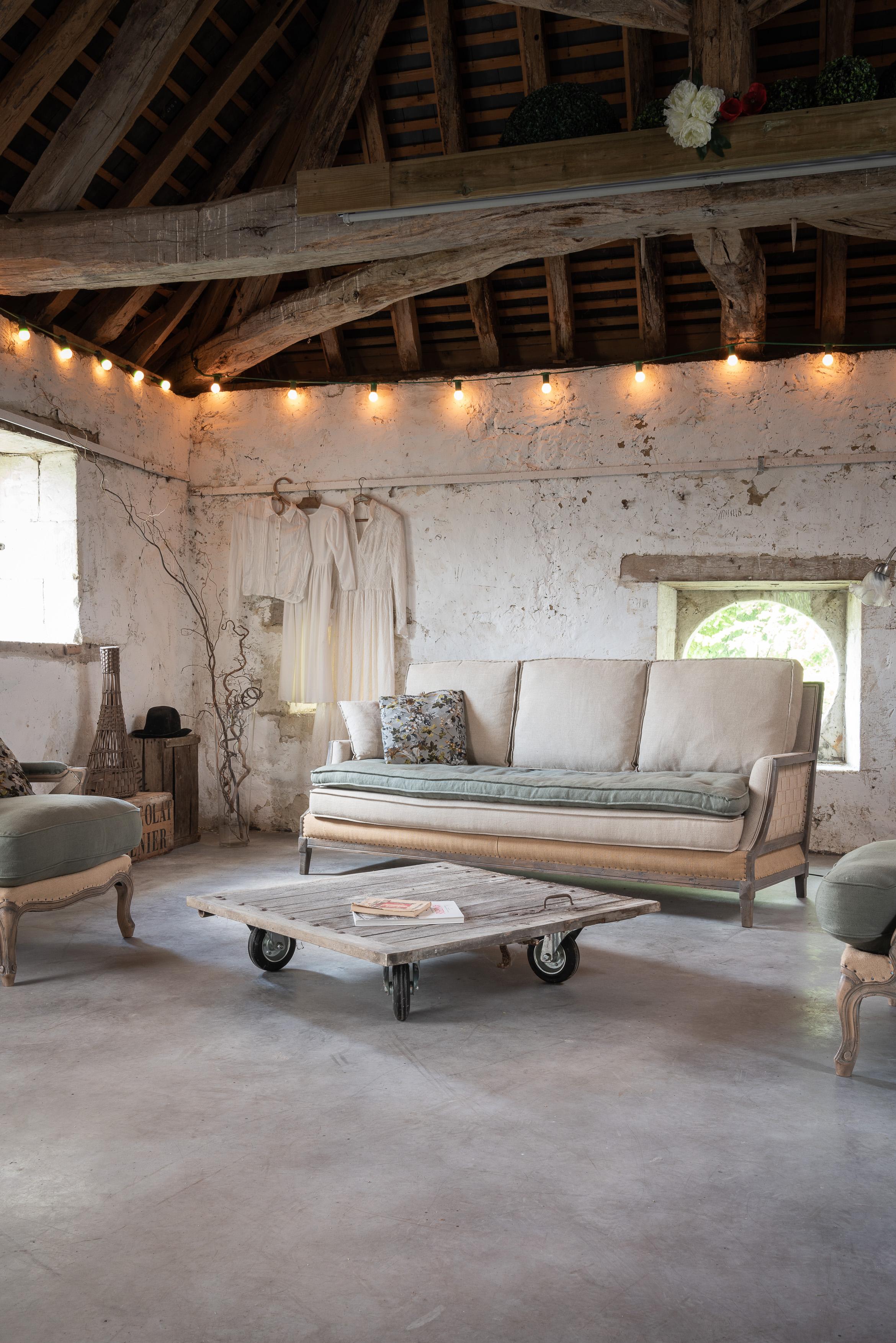 https://a.1stdibscdn.com/batignolles-sofa-by-ralph-m-for-sale-picture-5/f_12192/f_409631221722962843348/21_RALPH_M_TOME21_Batignolles_4176_master.jpg