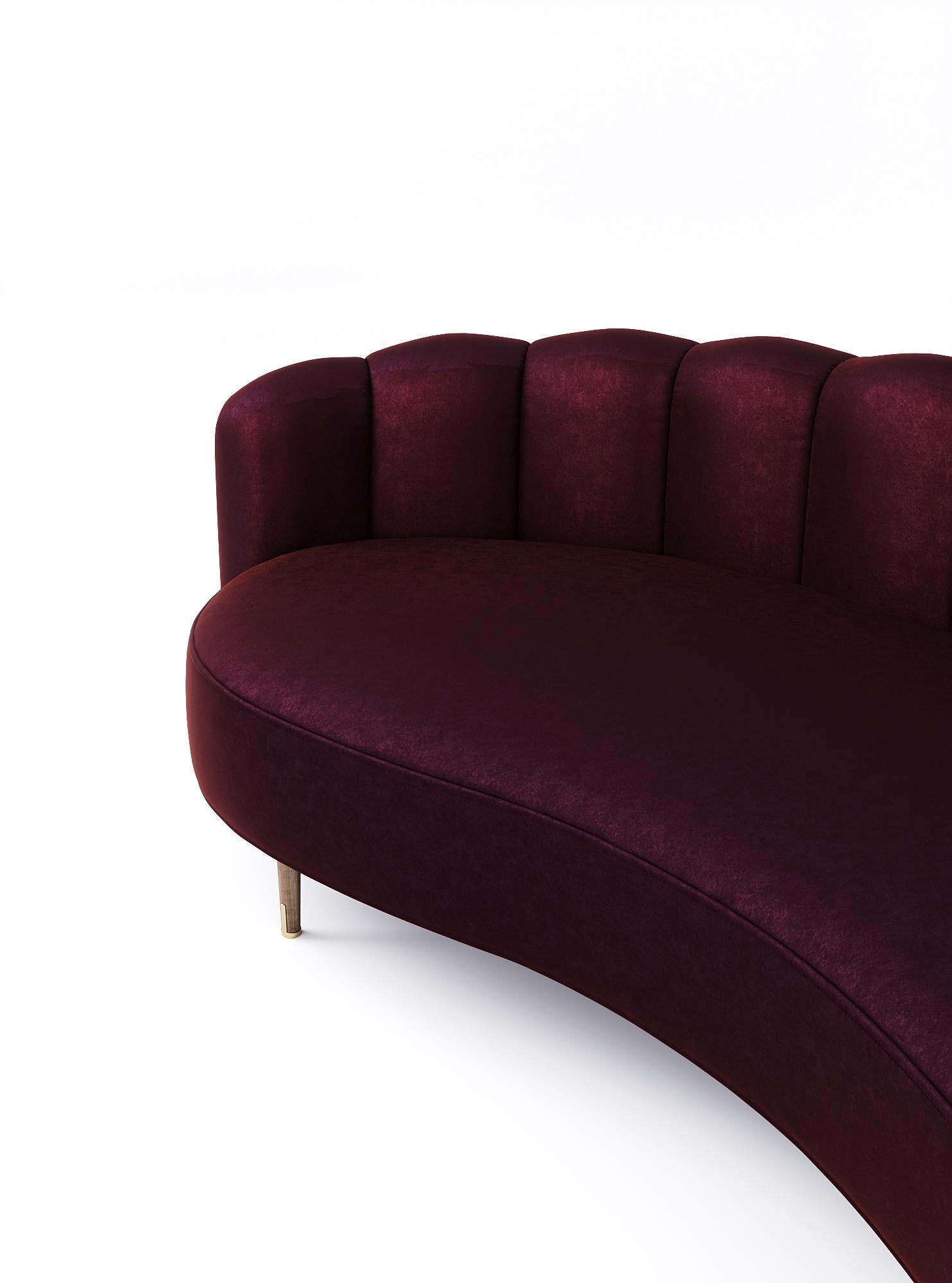 https://a.1stdibscdn.com/21st-century-art-deco-elie-saab-maison-bordeaux-velvet-monolith-sofa-italy-for-sale-picture-2/f_56582/f_234770921619186653143/21st_Century_Art_D_co_Elie_Saab_Maison_Bordeaux_Velvet_Monolith_Sofa_Italy_1_master.jpg