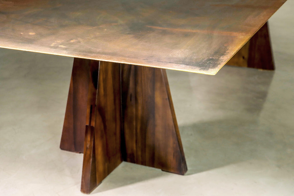 https://a.1stdibscdn.com/waxed-iron-and-exotic-wood-dining-table-from-costantini-fierro-in-stock-for-sale-picture-6/f_25173/f_302145921661948774968/220825_Fierro_Table_by_Costantini_04_master.jpg