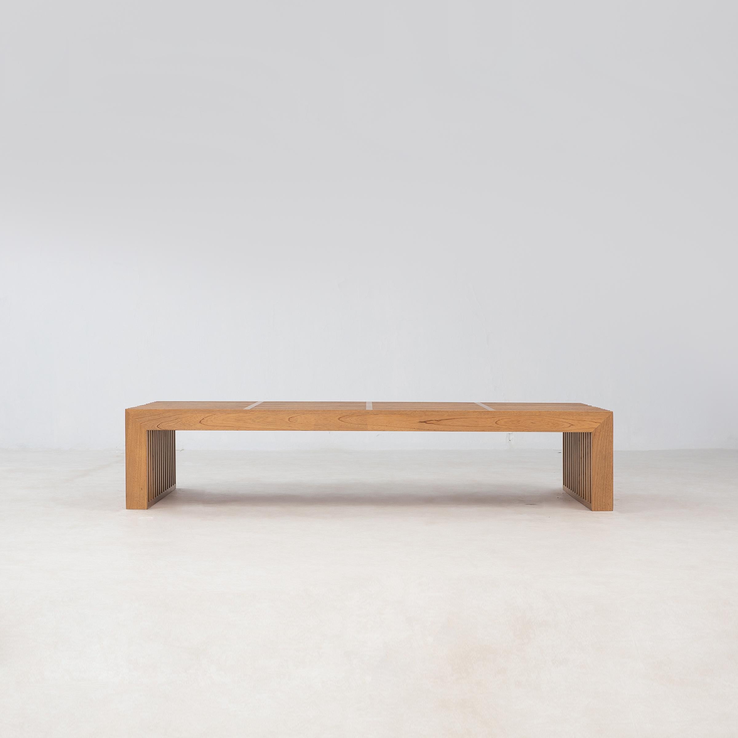https://a.1stdibscdn.com/zither-lattice-coffee-table-for-sale-picture-2/f_91012/f_381193921766427182985/220_111131_F61_01_master.jpg
