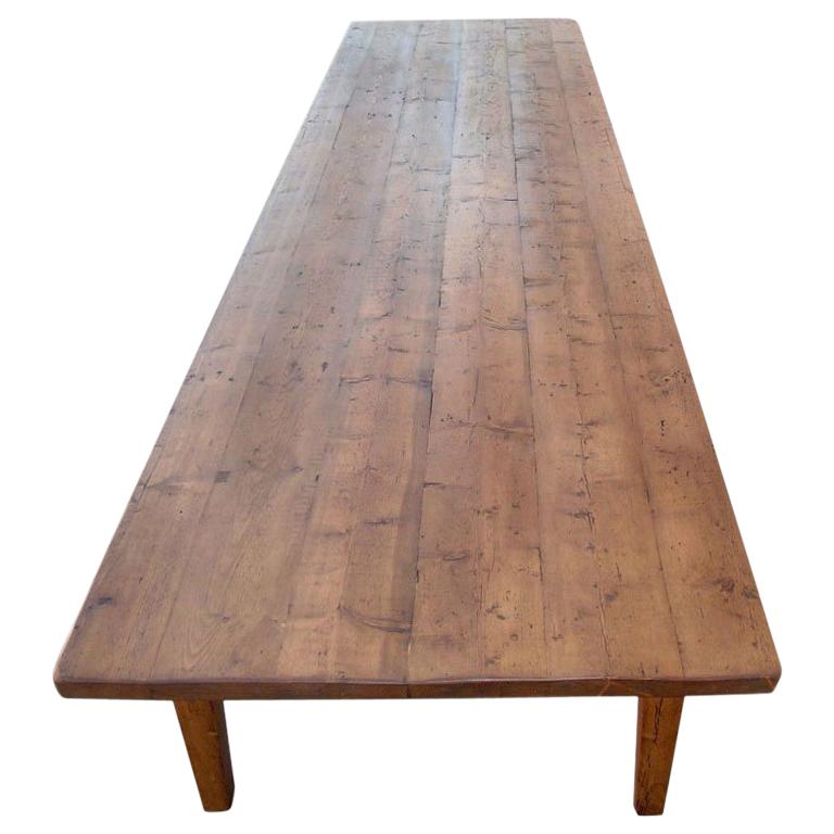 https://a.1stdibscdn.com/conference-table-in-reclaimed-pine-custom-made-by-petersen-antiques-for-sale/1121189/f_2222531574411135882/222253_master.jpg