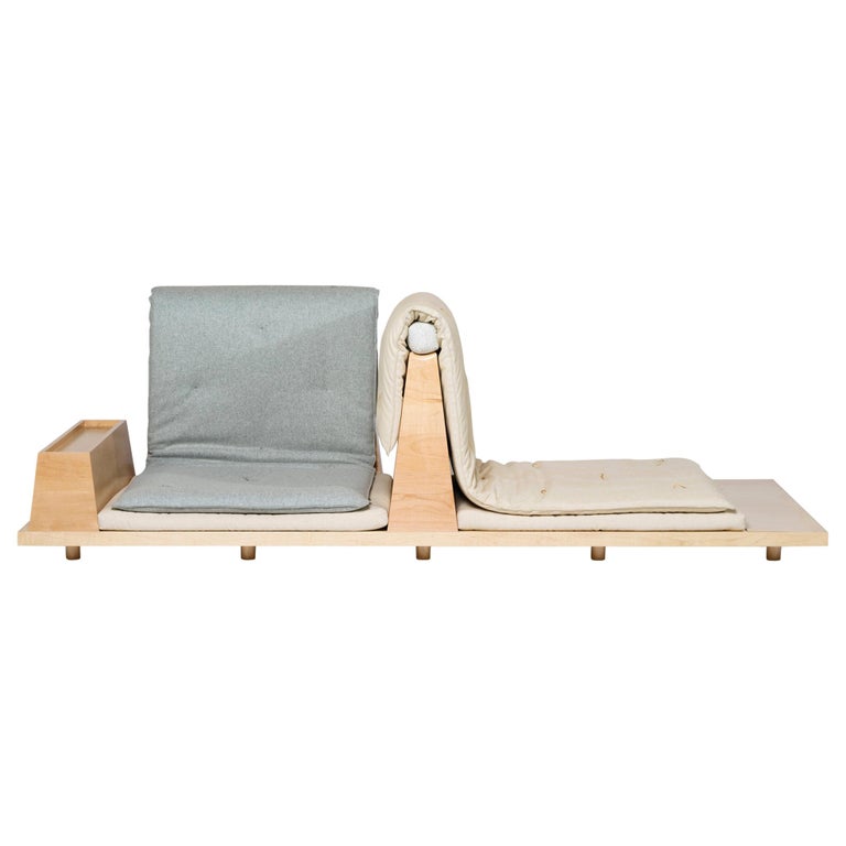https://a.1stdibscdn.com/zabuton-sofa-handmade-japanese-futon-on-modular-maple-frame-kvadrat-for-sale/1121189/f_224948021613161153731/22494802_master.jpg?width=768