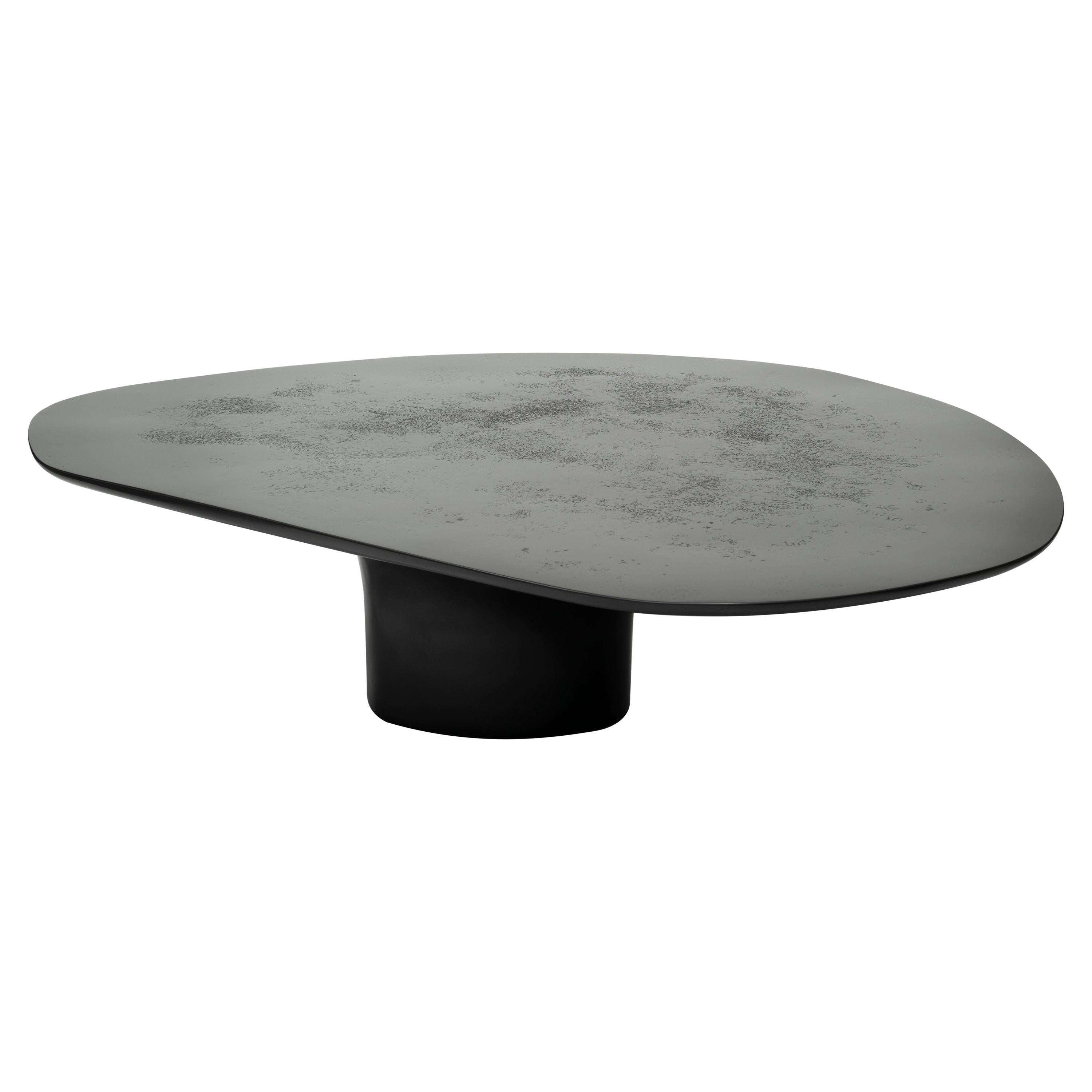 https://a.1stdibscdn.com/nr-black-smooth-21st-century-contemporary-circular-black-coffee-table-for-sale/1121189/f_226391921614422611825/22639192_master.jpg
