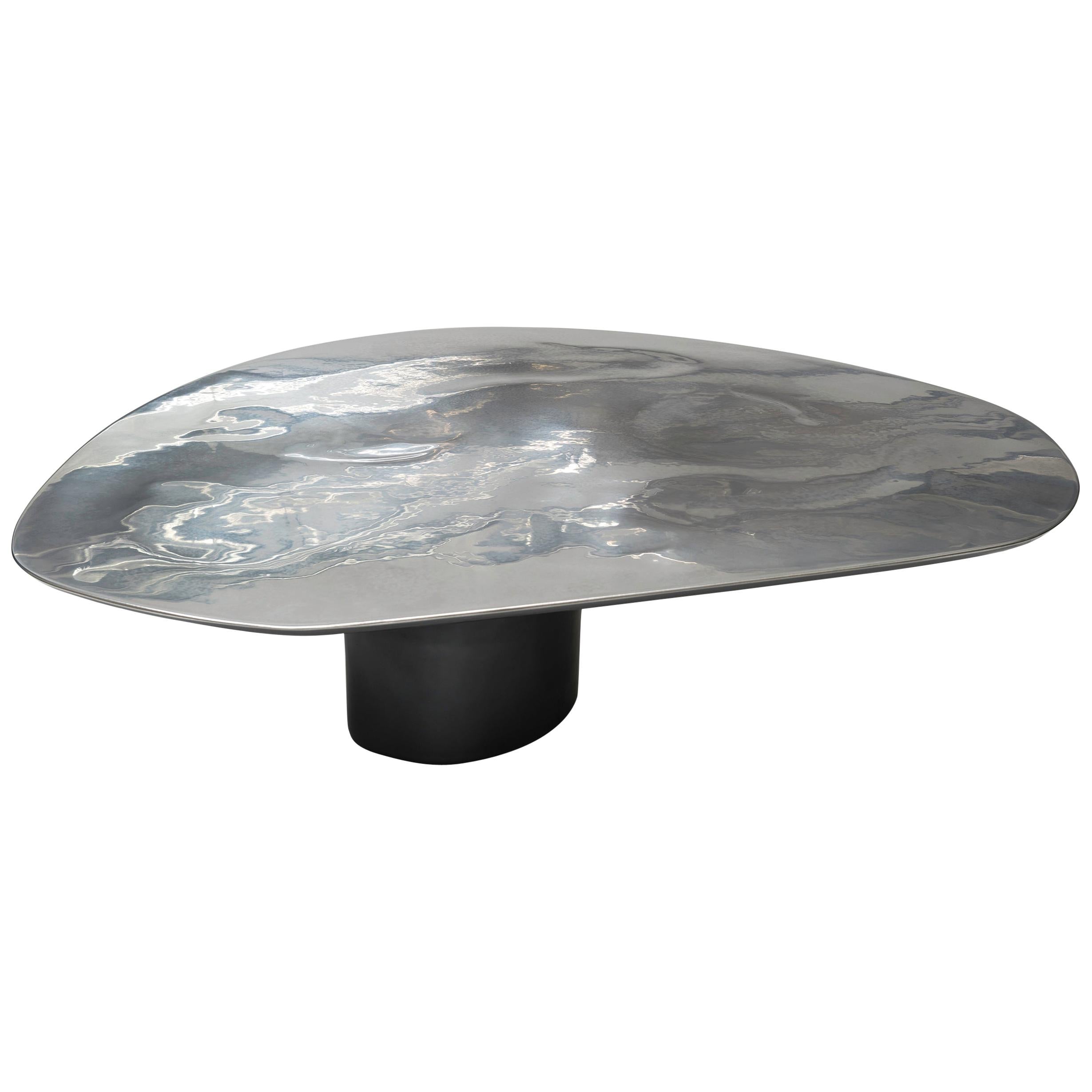 https://a.1stdibscdn.com/nr-low-21st-century-modern-sculptural-circular-silver-black-coffee-table-for-sale/1121189/f_226392621614422616721/22639262_master.jpg