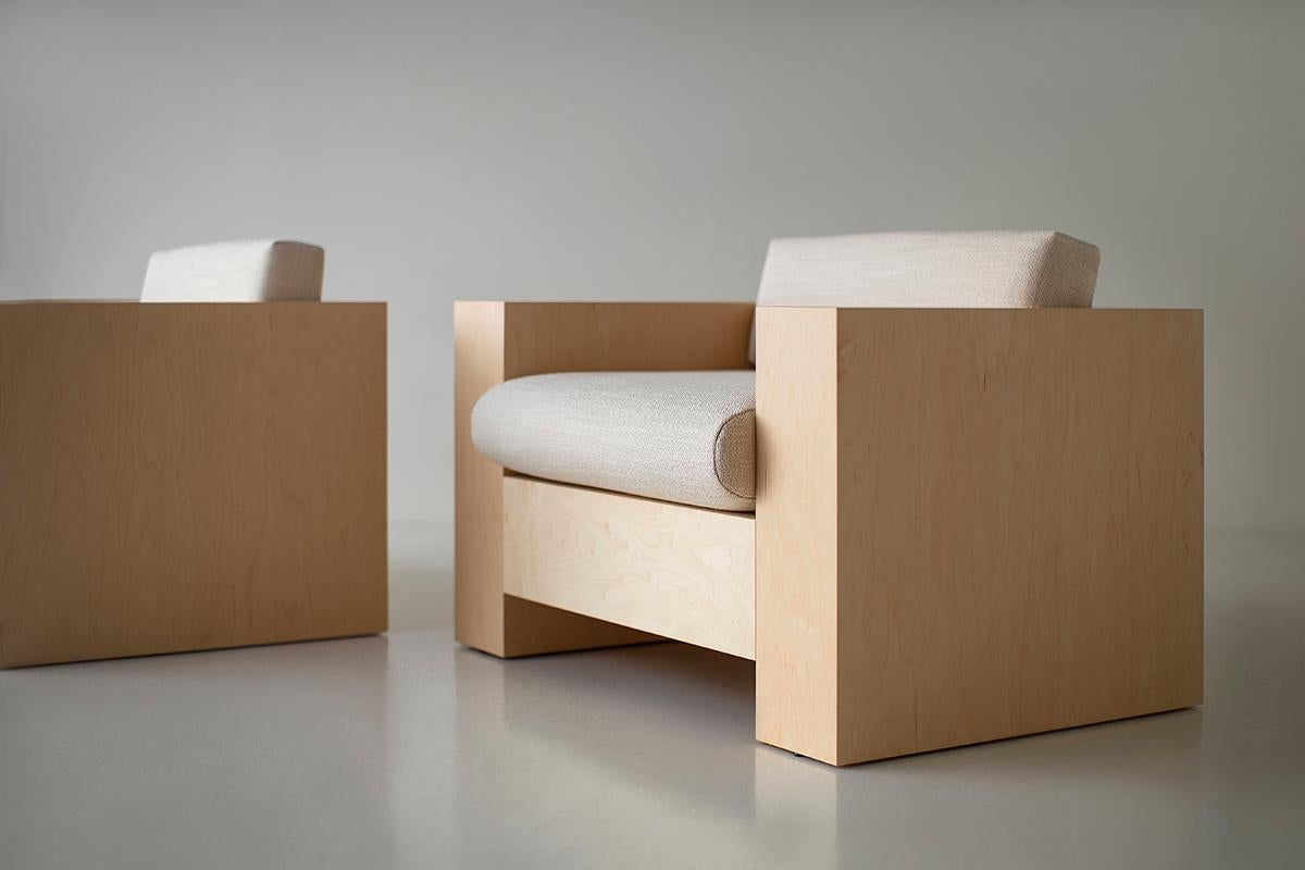 https://a.1stdibscdn.com/bertu-arm-chair-modern-mondo-arm-chair-maple-for-sale-picture-9/f_9720/f_438989121741118262417/22741375_Modern_Arm_Chair_73943990_master.jpg