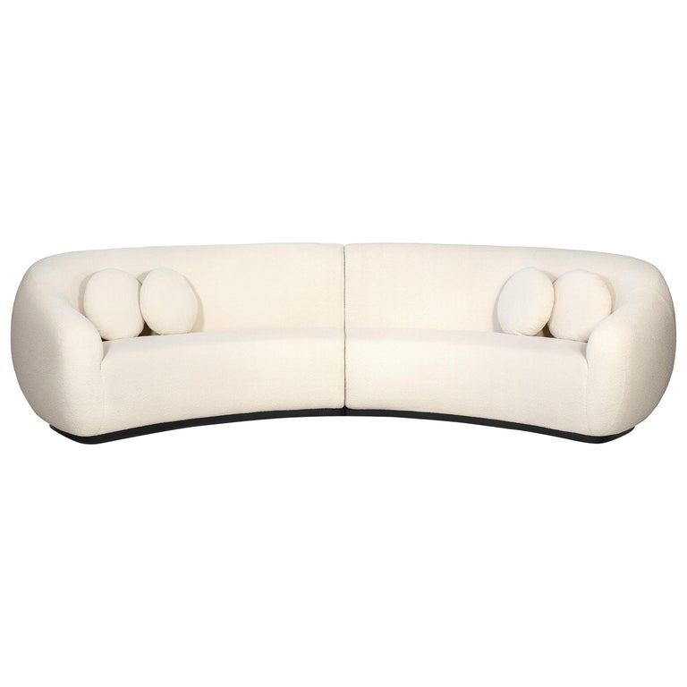 https://a.1stdibscdn.com/niemeyer-ii-round-sofa-boucle-and-oak-insidherland-by-joana-santos-barbosa-for-sale/1121189/f_227633321614886152917/22763332_master.jpg?width=768