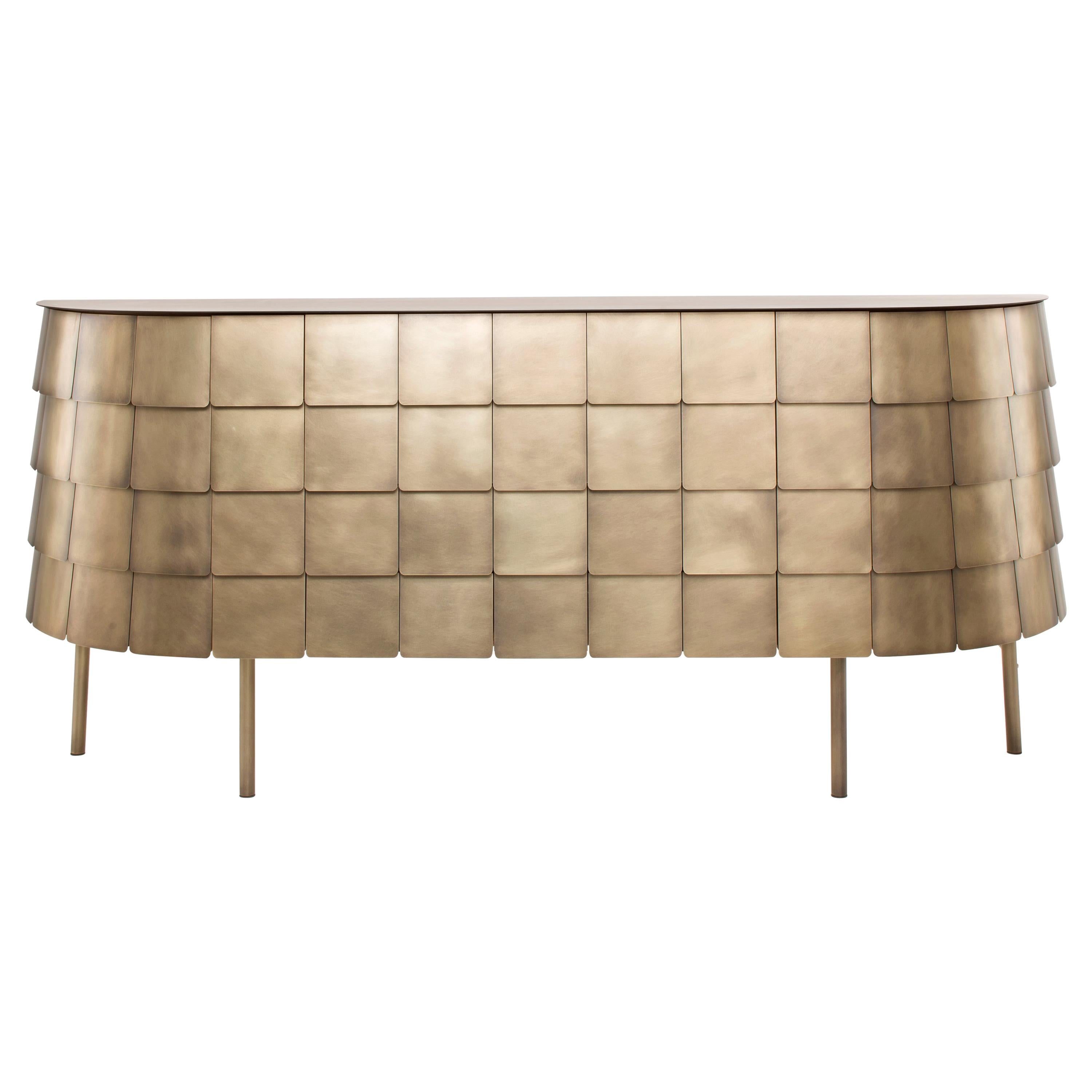 https://a.1stdibscdn.com/decastelli-yoroi-cabinet-in-stainless-steel-by-alesandro-masturzo-for-sale/1121189/f_228540021615397293333/22854002_master.jpg