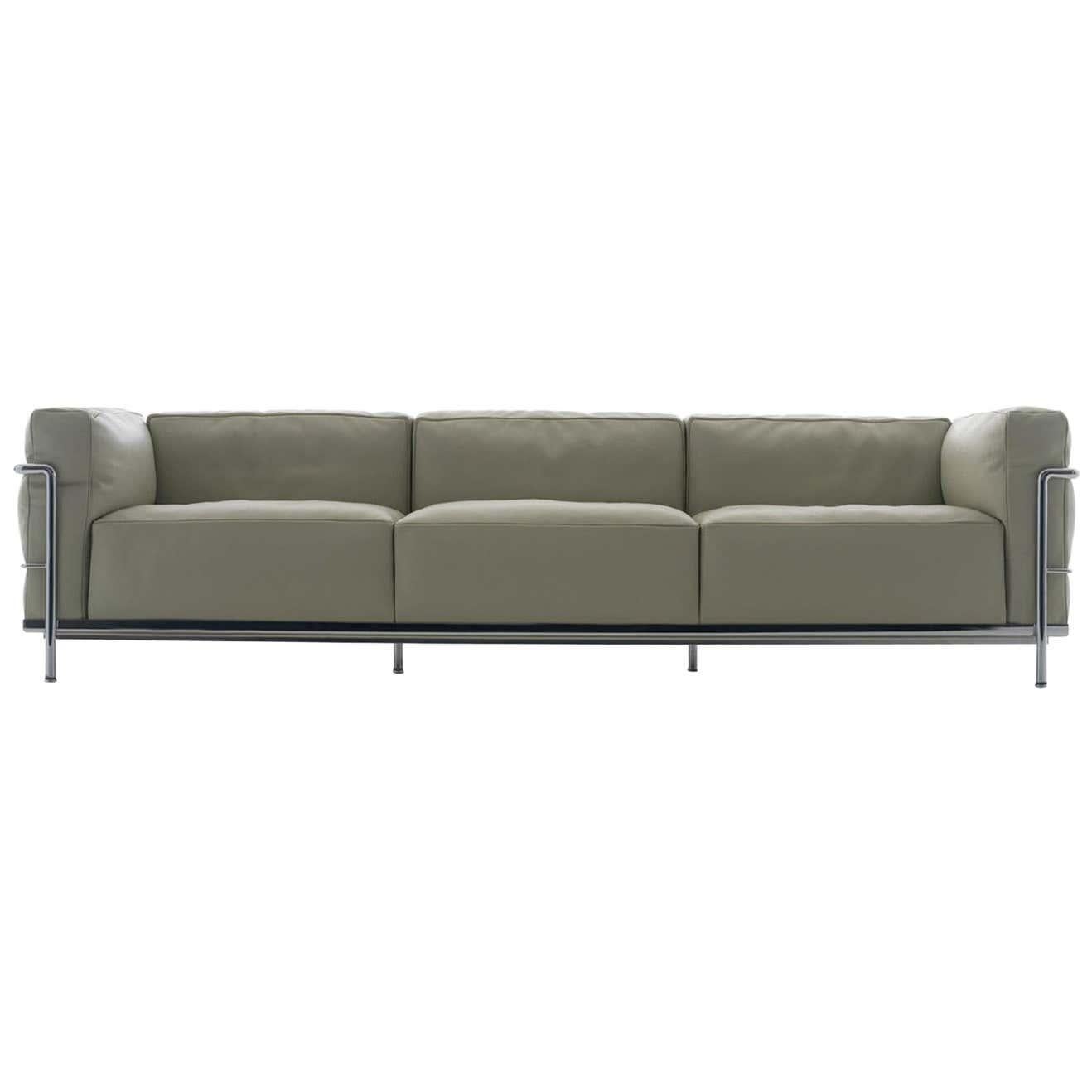 https://a.1stdibscdn.com/le-corbusier-p-jeanneret-charlotte-perriand-lc3-divano-sofa-by-cassina-for-sale-picture-6/f_14272/f_306964921664872540748/22887432_master_master.jpg