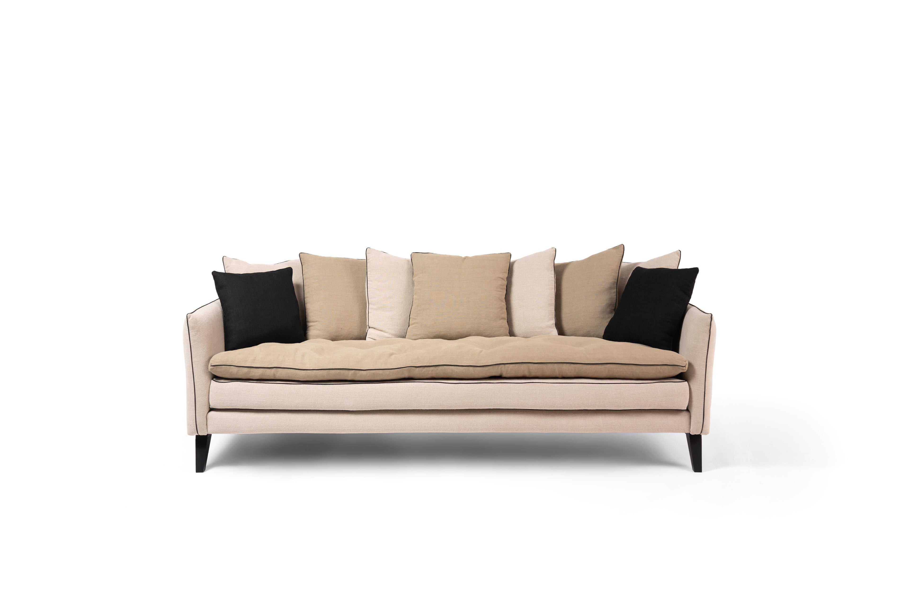 https://a.1stdibscdn.com/jaipur-sofa-by-ralph-m-for-sale-picture-2/f_12192/f_409981821723140825488/22_RALPH_M_JAIPUR_A7R05432_master.jpg