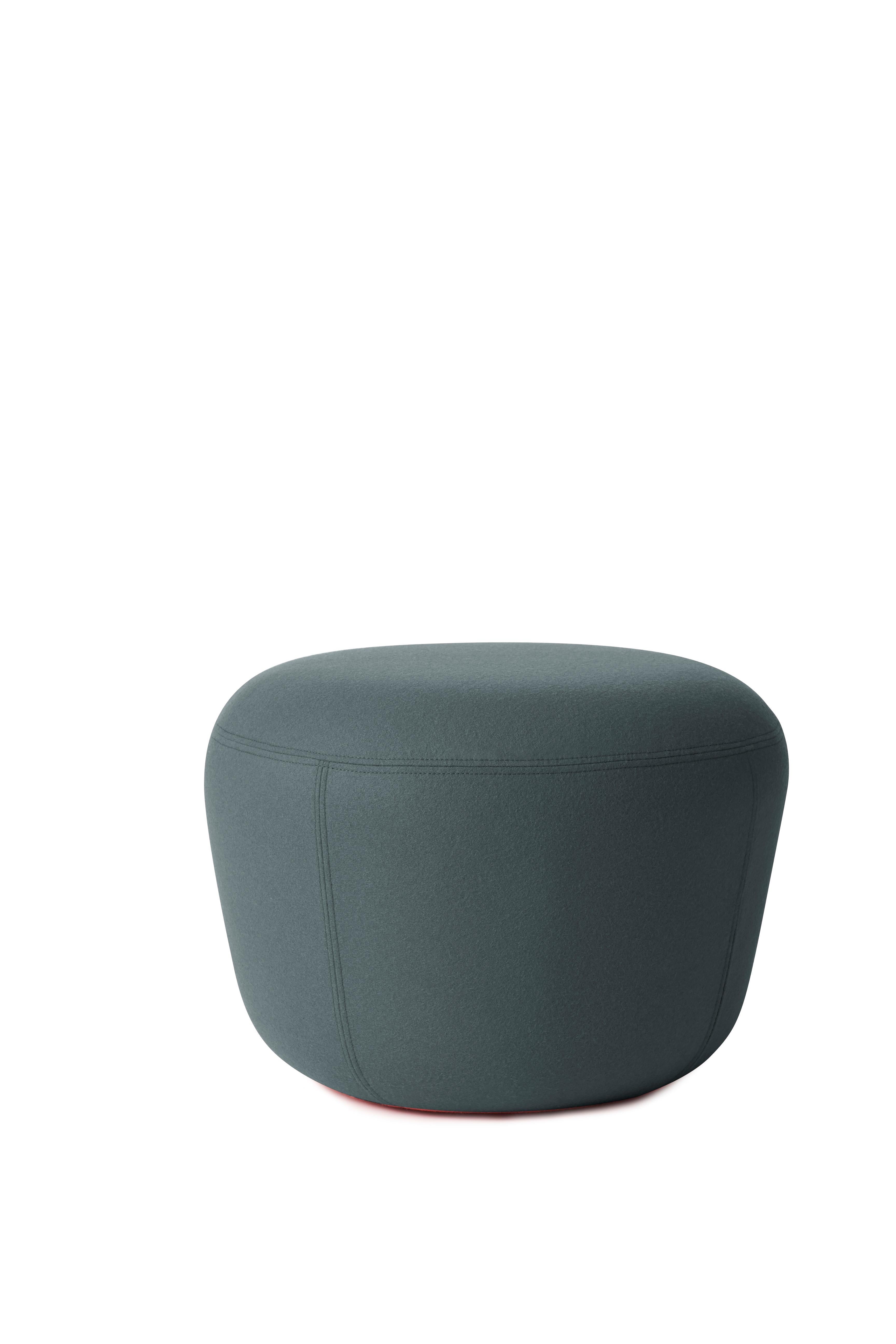 https://a.1stdibscdn.com/archivesE/upload/12330573/1592210642910/2301001_warmnordic_furniture_haven_smallfurniture_pouf_petrol_master.jpg
