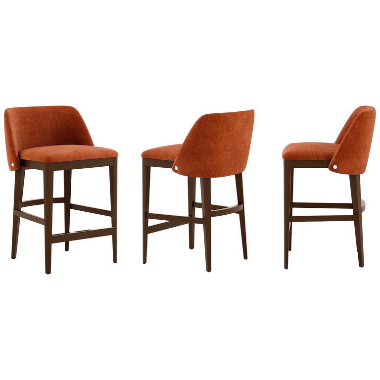 https://a.1stdibscdn.com/set-of-3-contemporary-counter-height-stools-for-sale/1121189/f_232744021617879942140/23274402_master.jpg?width=768