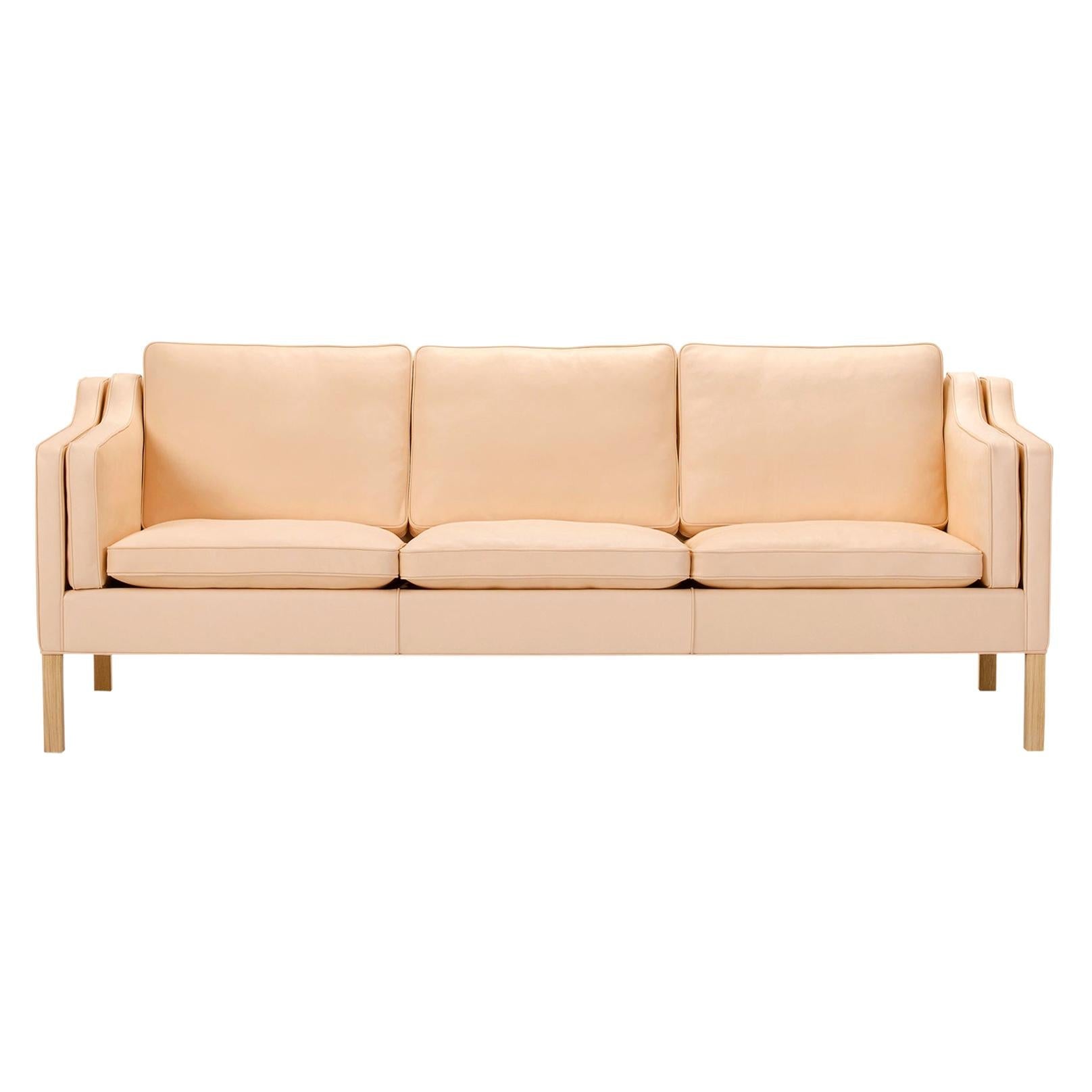 https://a.1stdibscdn.com/mogensen-2213-sofa-for-sale/1121189/f_232756821617911925541/23275682_master.jpg