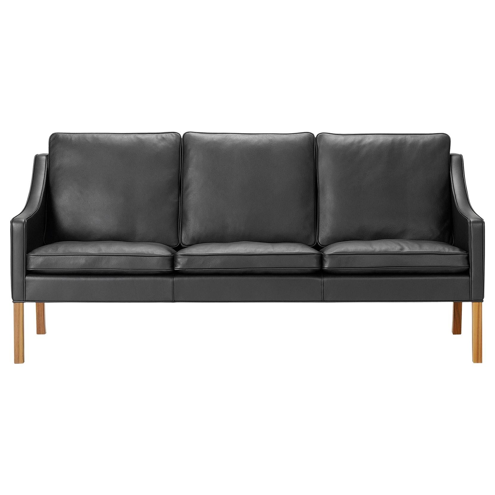 https://a.1stdibscdn.com/mogensen-2209-sofa-for-sale/1121189/f_232758221617911933871/23275822_master.jpg
