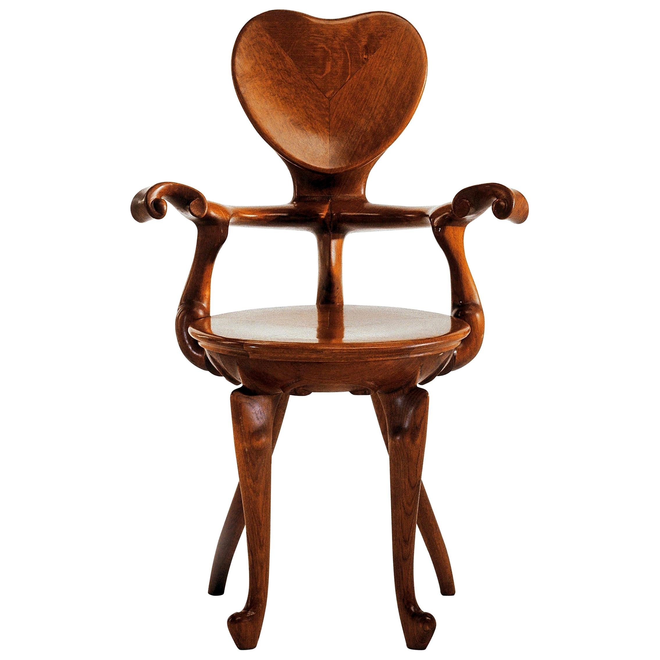 https://a.1stdibscdn.com/antoni-gaudi-calvet-armchair-for-sale/f_14272/f_284818121651489107424/23373282_master.jpg