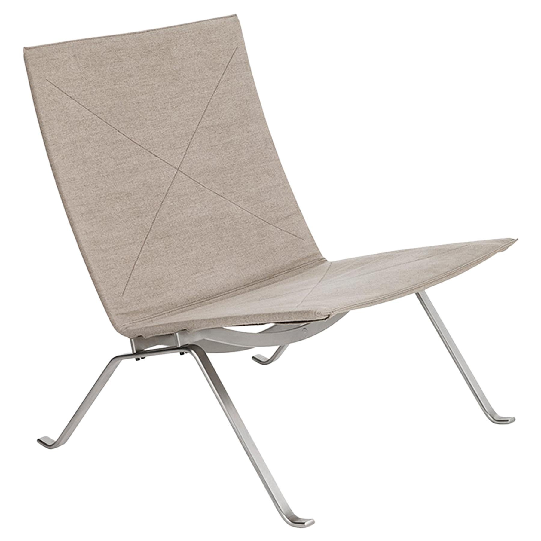 https://a.1stdibscdn.com/poul-kjaerholm-model-pk22-natural-canvas-for-sale/1121189/f_234026821618660880089/23402682_master.jpg