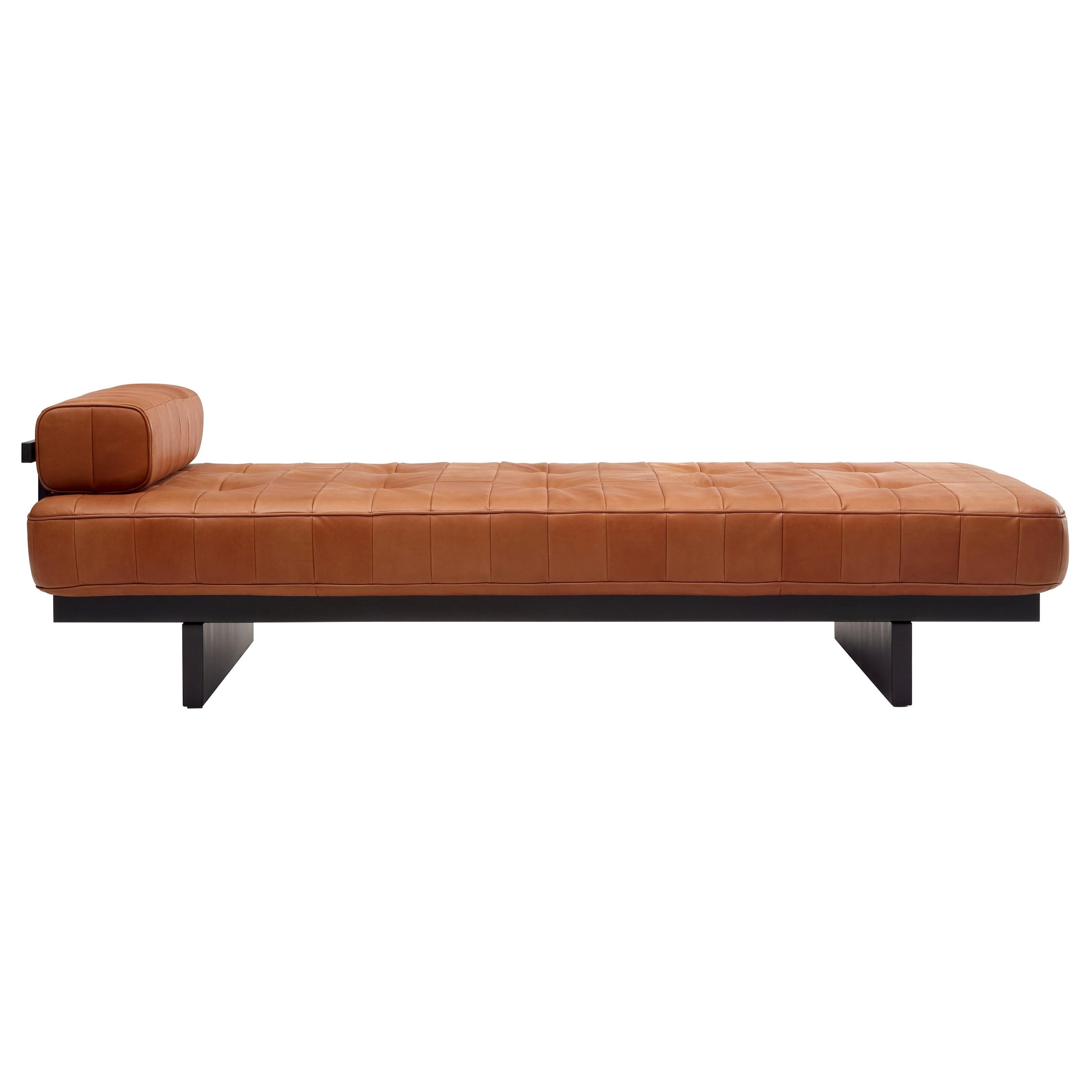 https://a.1stdibscdn.com/ds-80-daybed-by-de-sede-for-sale/f_12192/f_339122521682034211033/23667032_master.jpg