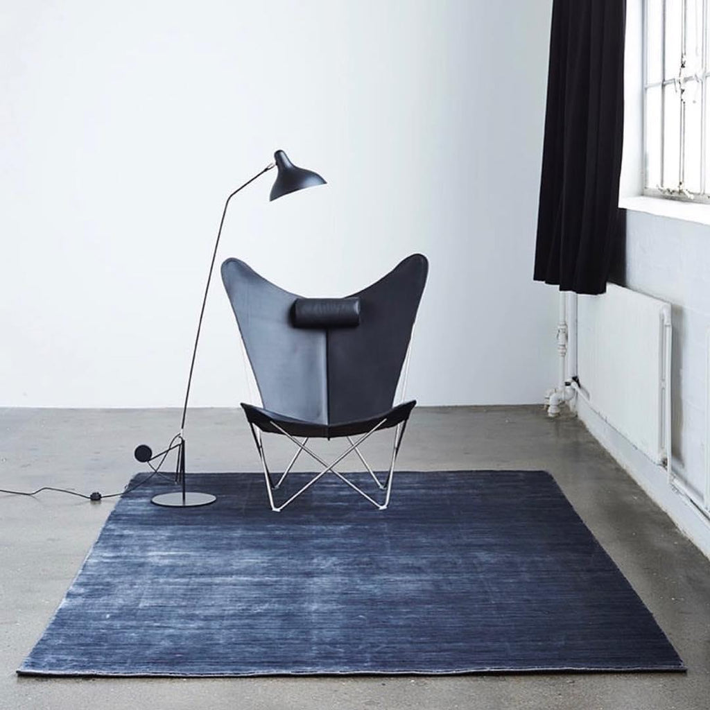 https://a.1stdibscdn.com/black-ks-chair-by-oxdenmarq-for-sale-picture-4/f_12192/f_345104821685378620634/23734283_332021580597919_2629506947161784320_n_master.jpg