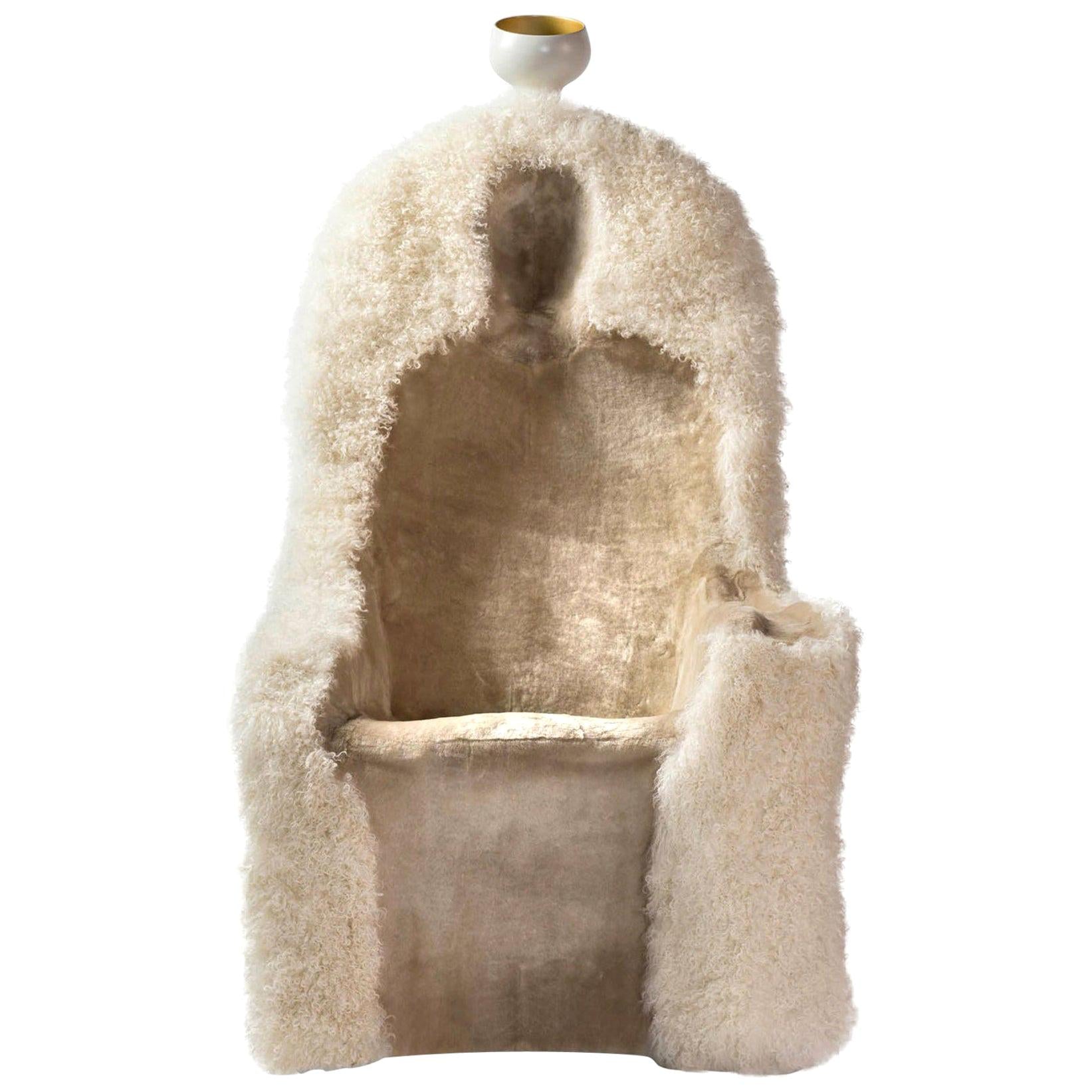 https://a.1stdibscdn.com/limited-edition-salvador-dali-armchair-invisible-personage-for-sale/f_14272/f_391795821712562057000/23744902_master.jpg