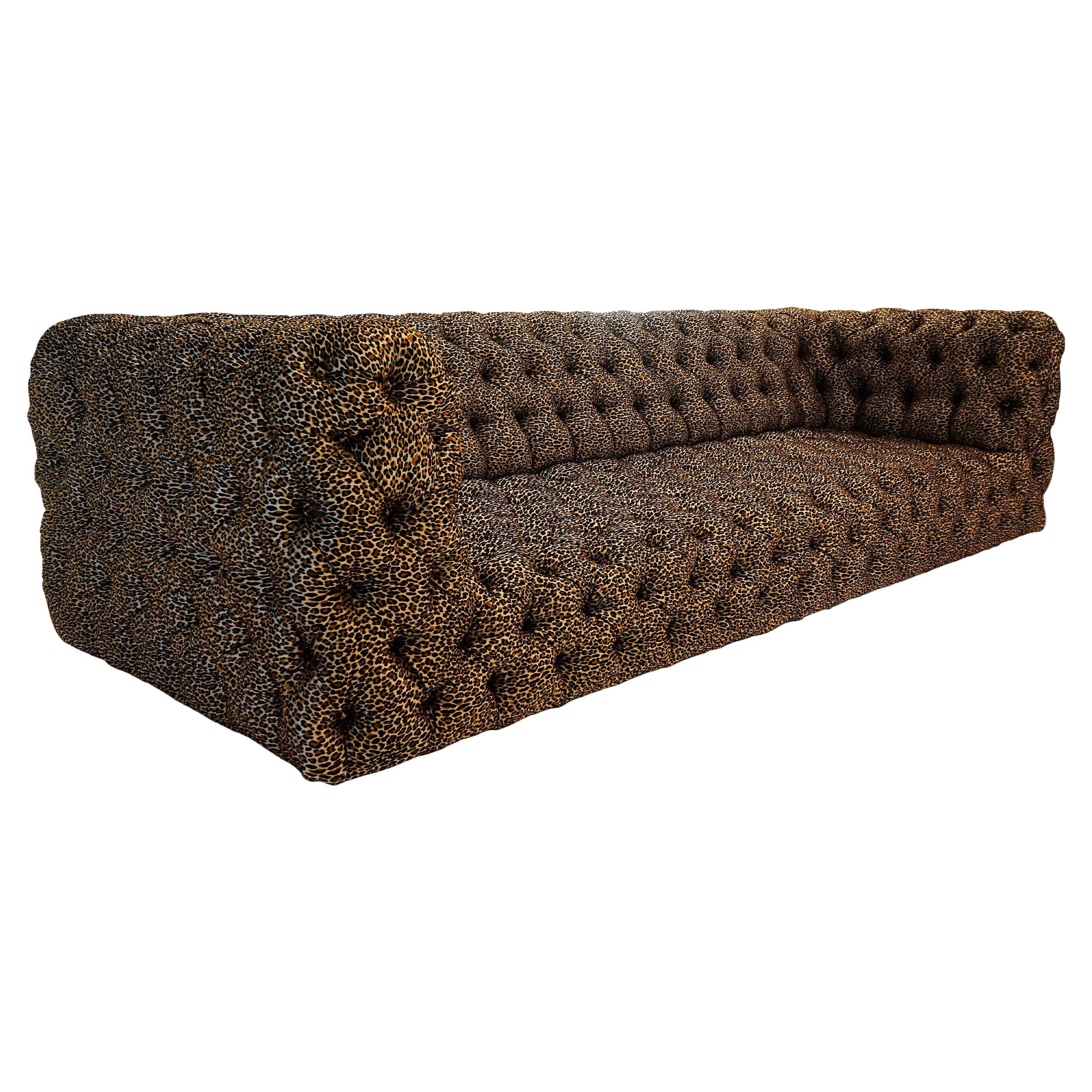 https://a.1stdibscdn.com/tufted-leopard-print-sofa-for-sale/1121189/f_238273321621677141387/23827332_master.jpg